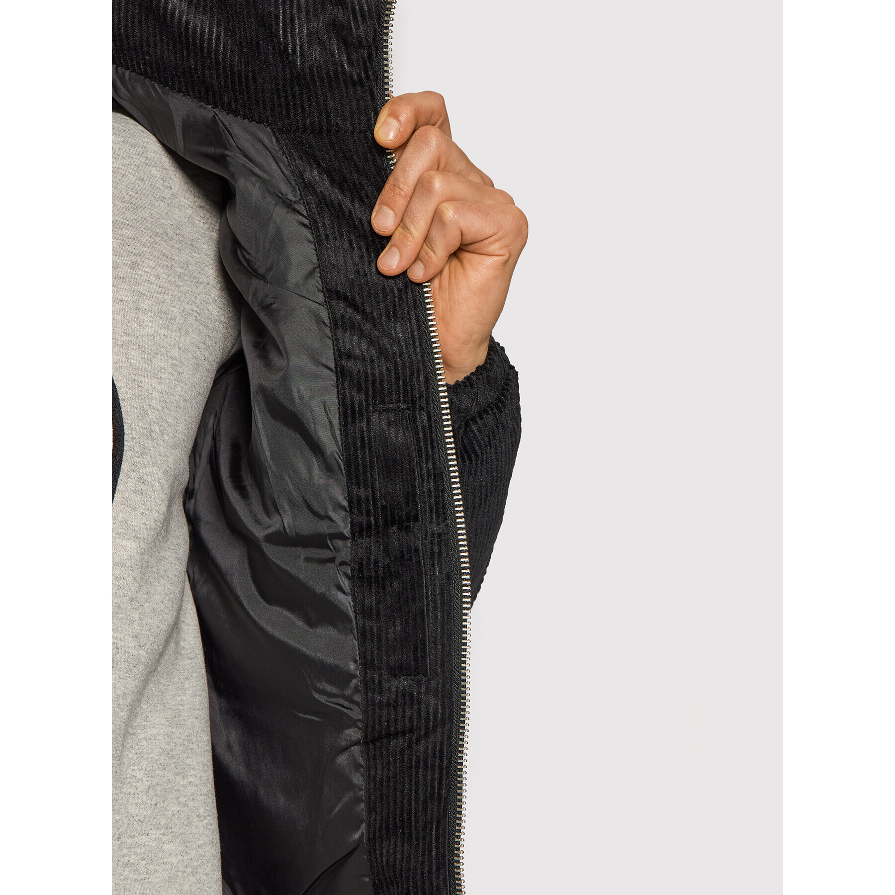 Jack&Jones Пухено яке Caden 12198180 Черен Regular Fit - Pepit.bg