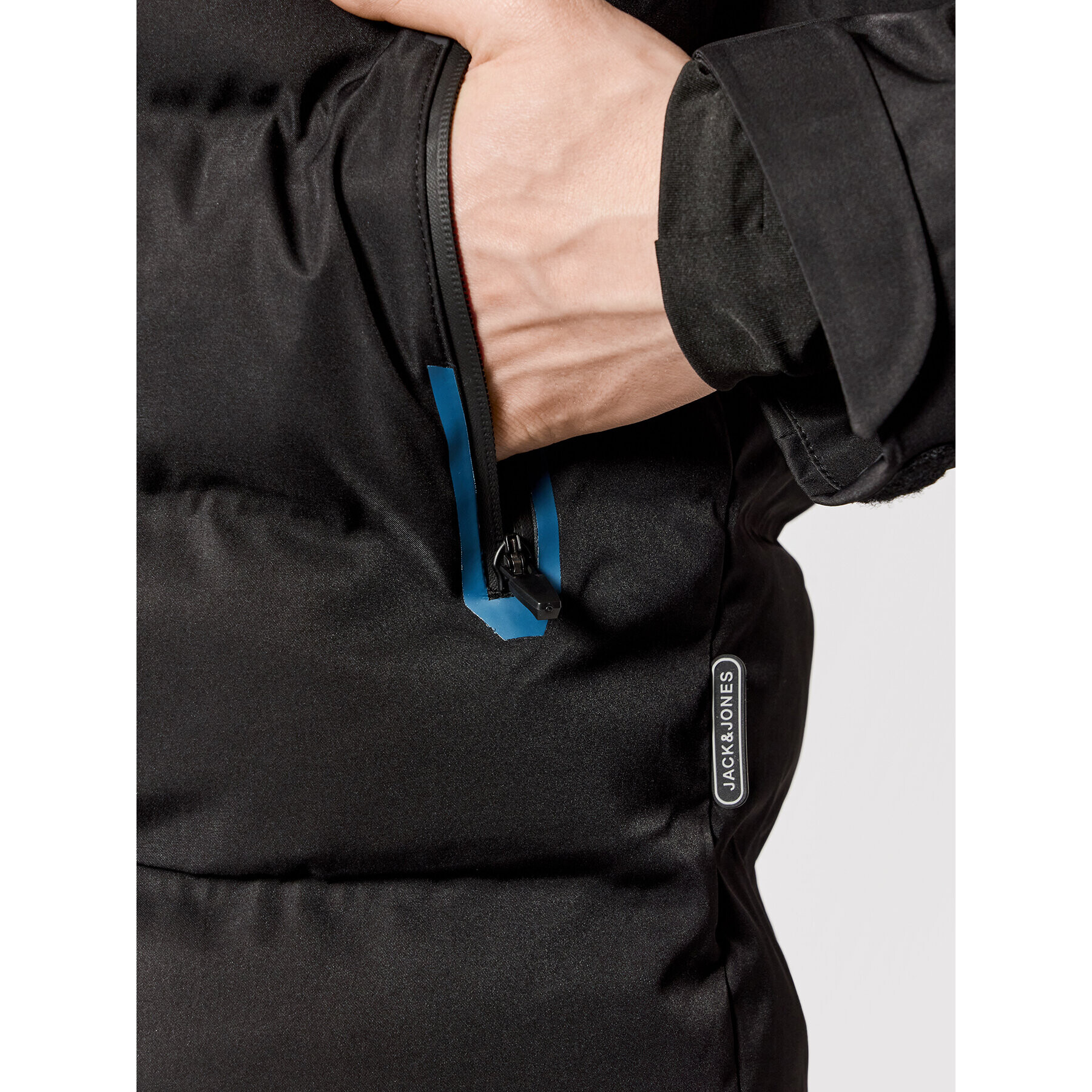 Jack&Jones Пухено яке Darwin 12193195 Черен Regular Fit - Pepit.bg