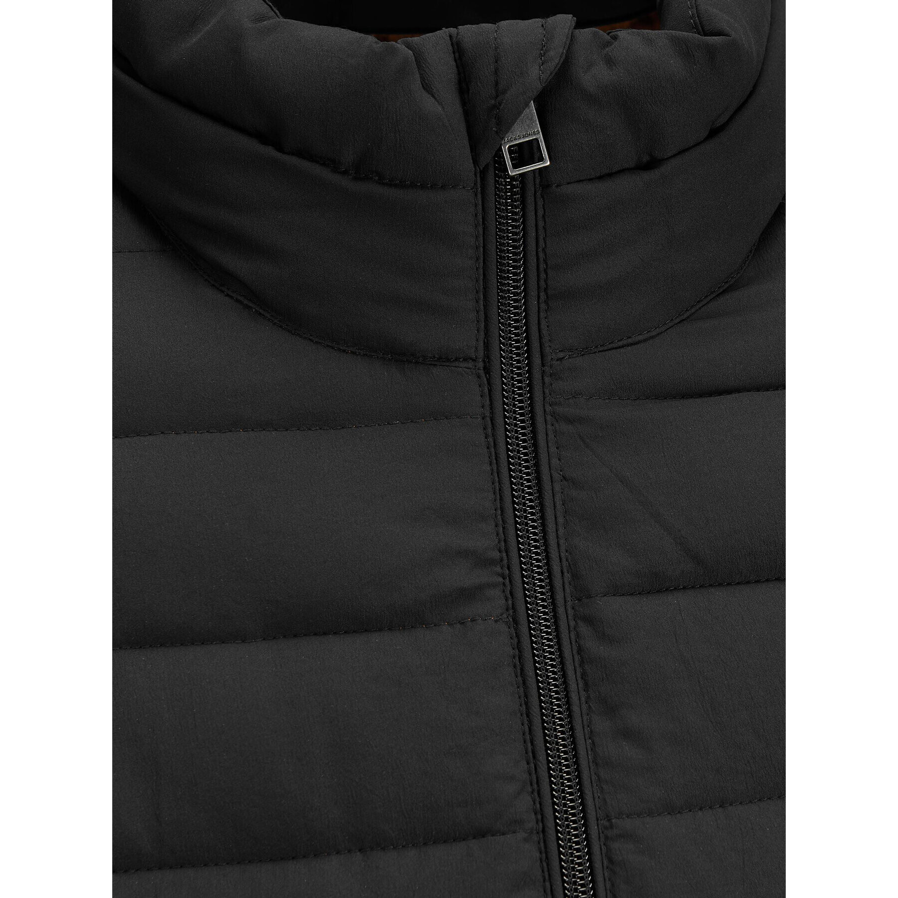 Jack&Jones Пухено яке Recycle 12211129 Черен Regular Fit - Pepit.bg