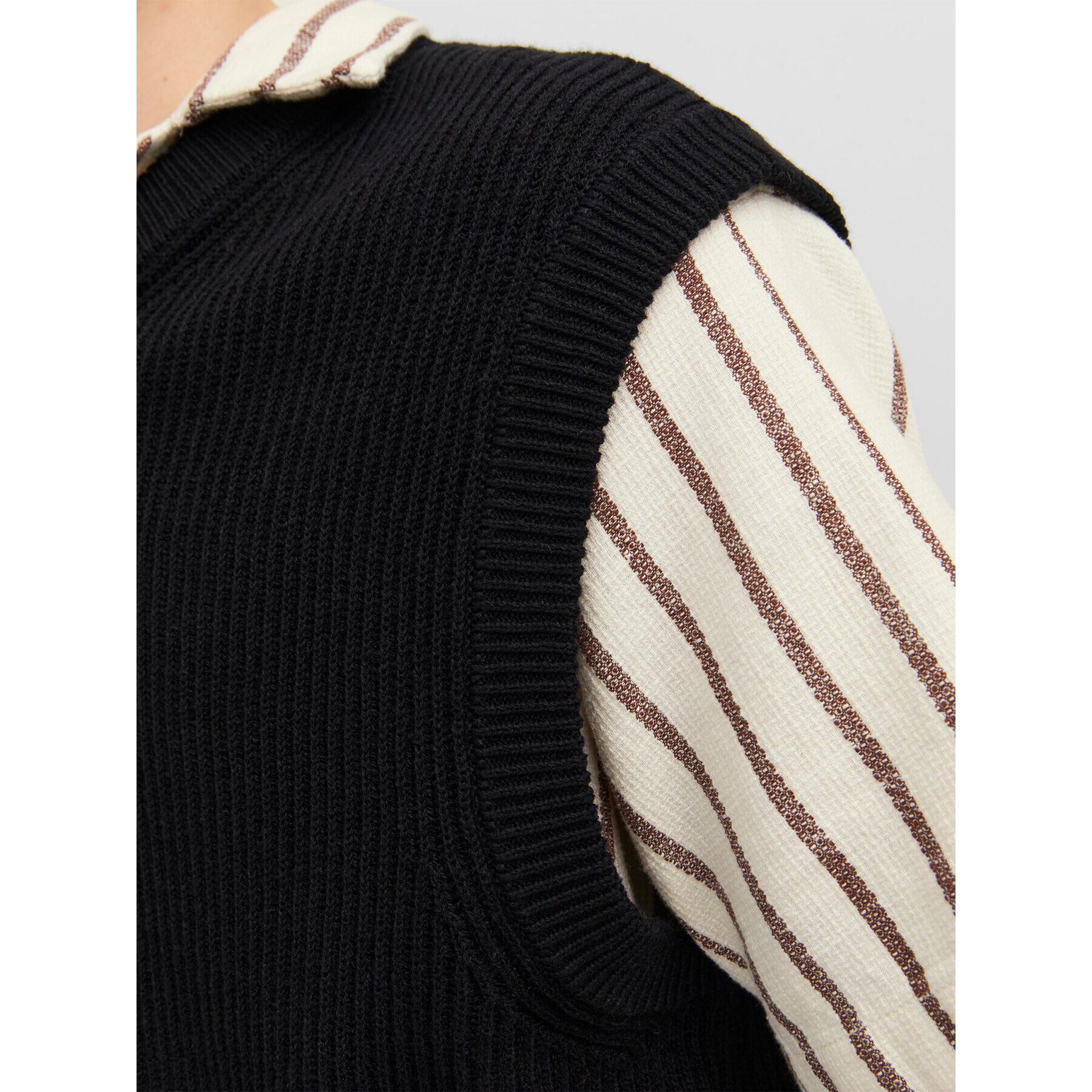 Jack&Jones Пуловер Rib 12241167 Черен Regular Fit - Pepit.bg