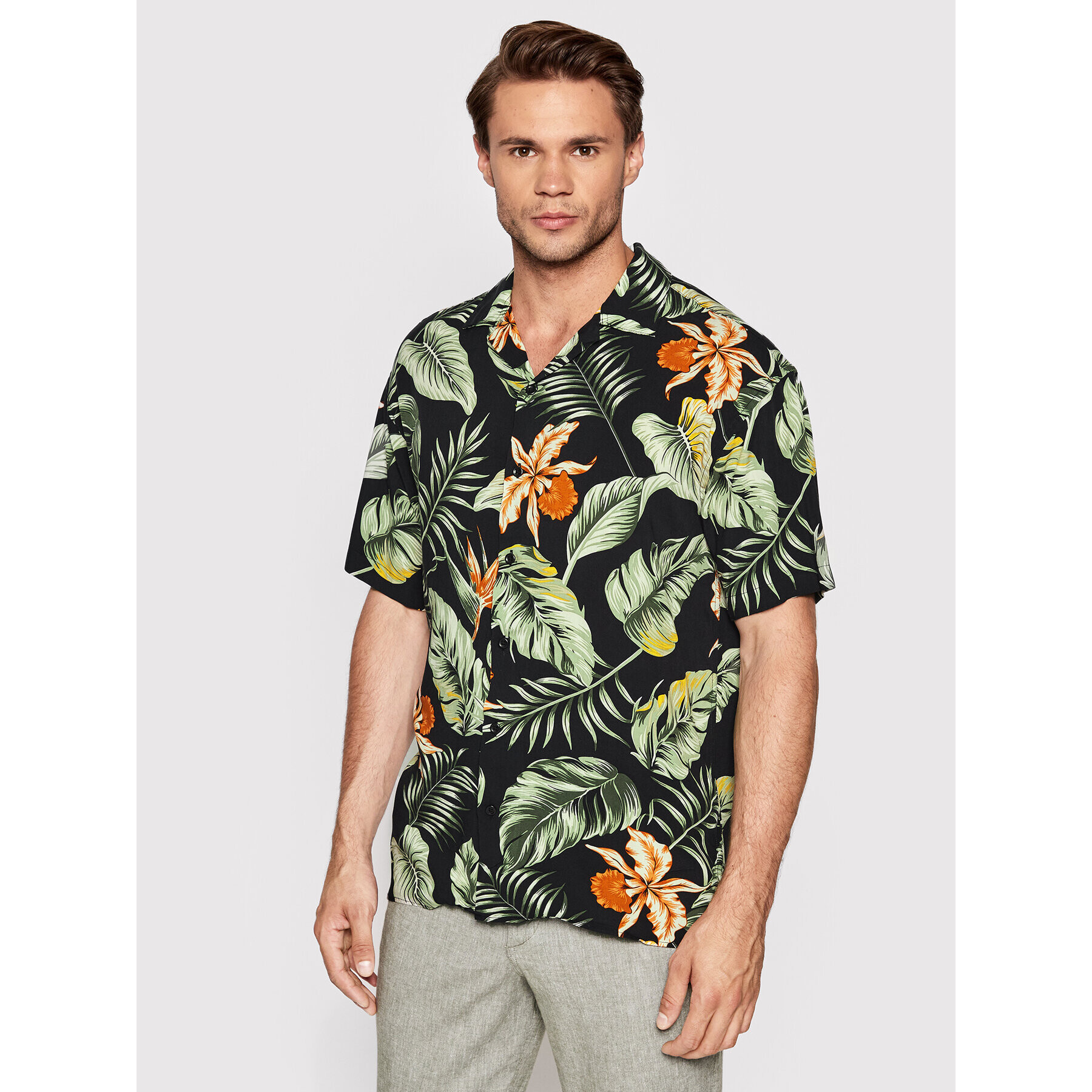 Jack&Jones PREMIUM Риза Tropic 12202240 Черен Relaxed Fit - Pepit.bg