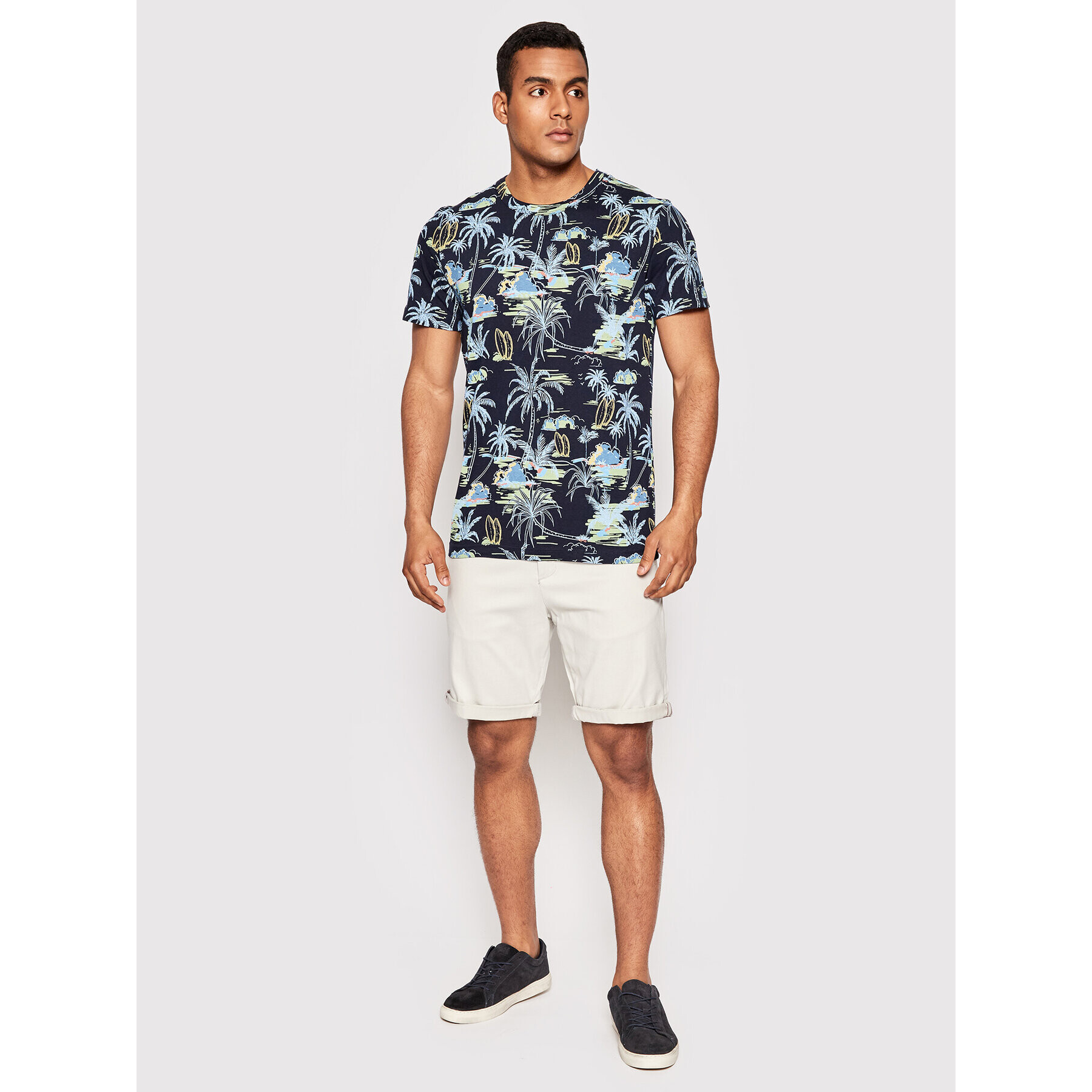 Jack&Jones Шорти от плат Bowie 12165604 Сив Regular Fit - Pepit.bg