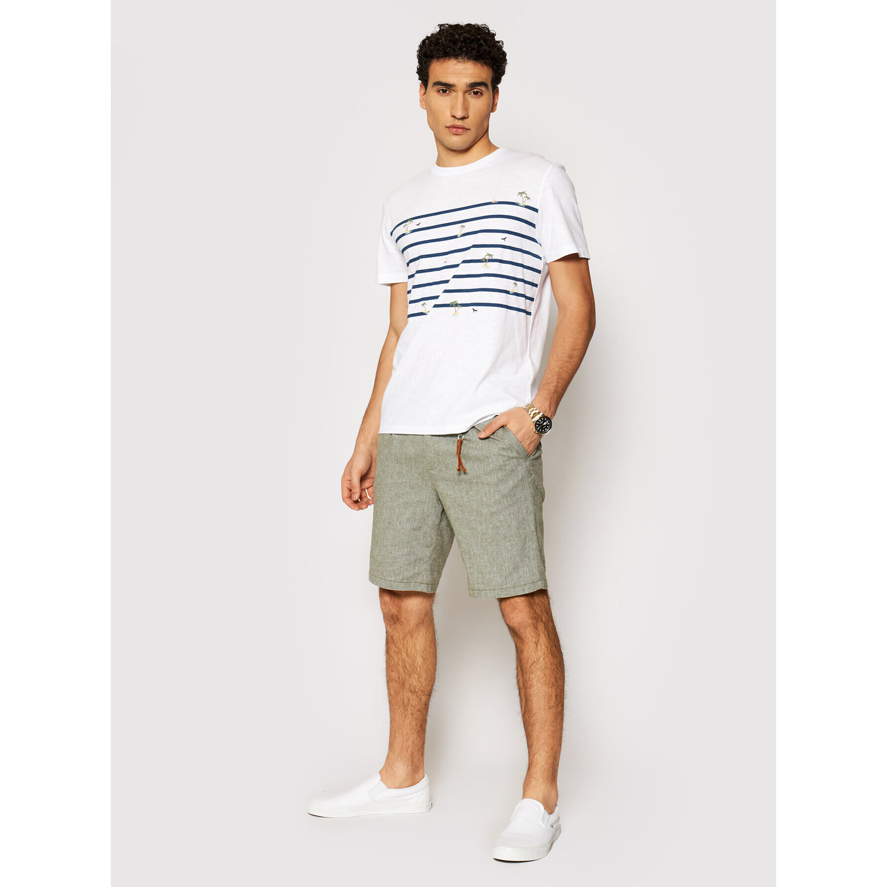 Jack&Jones Шорти от плат Milton 12188357 Зелен Regular Fit - Pepit.bg