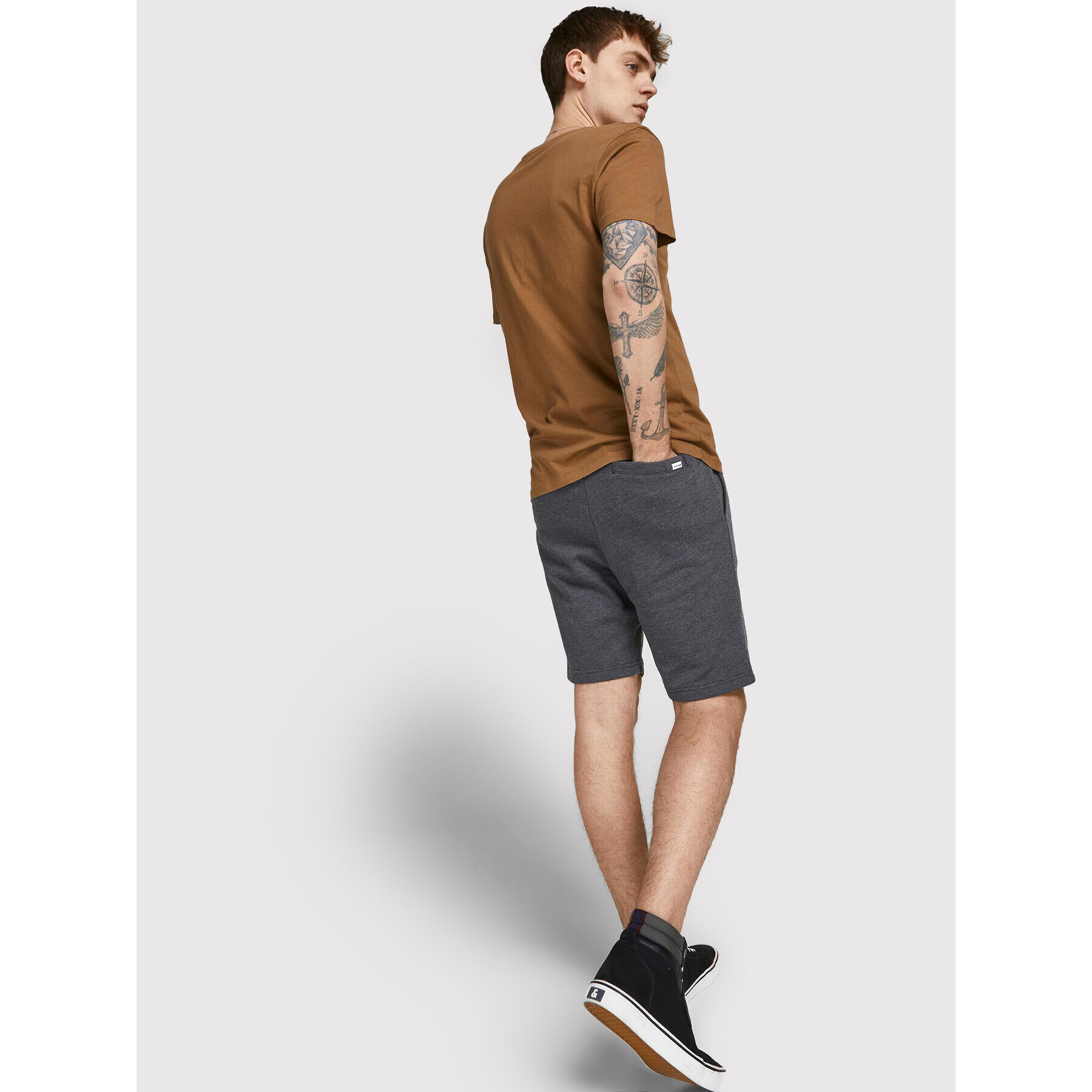 Jack&Jones Спортни шорти Shark 12182595 Сив Regular Fit - Pepit.bg