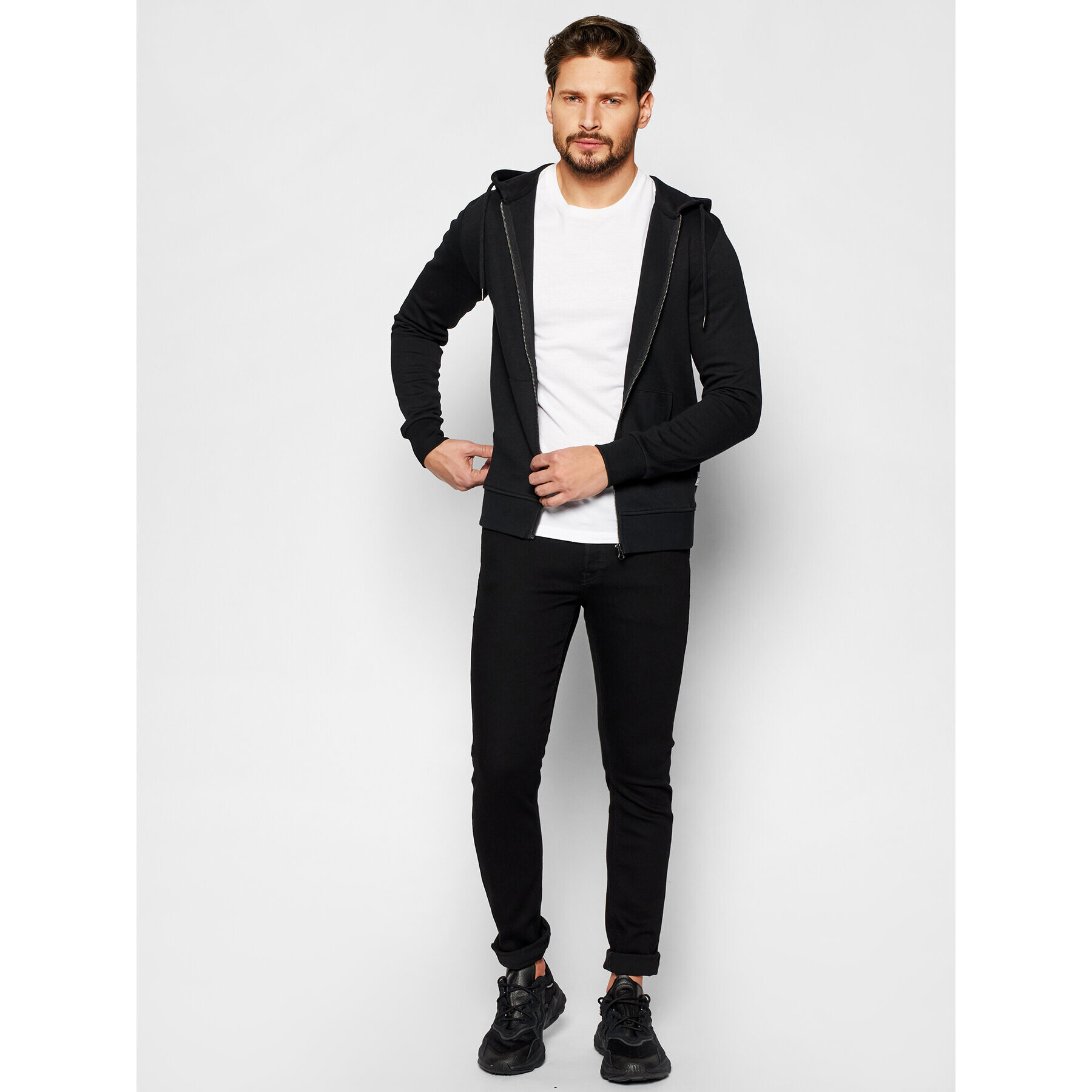 Jack&Jones Суитшърт Basic 12181901 Черен Regular Fit - Pepit.bg