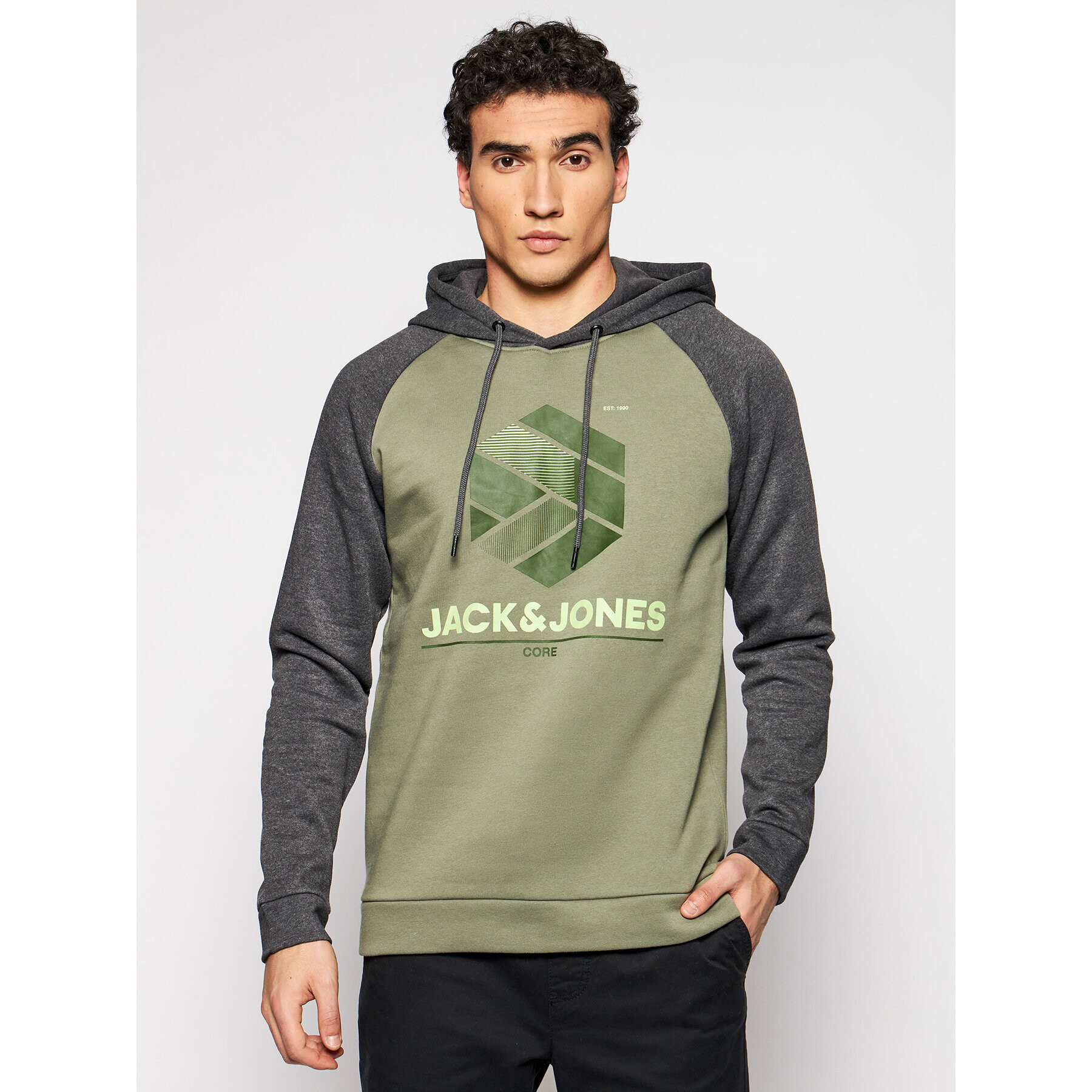 Jack&Jones Суитшърт Star Sweat 12189902 Зелен Regular Fit - Pepit.bg