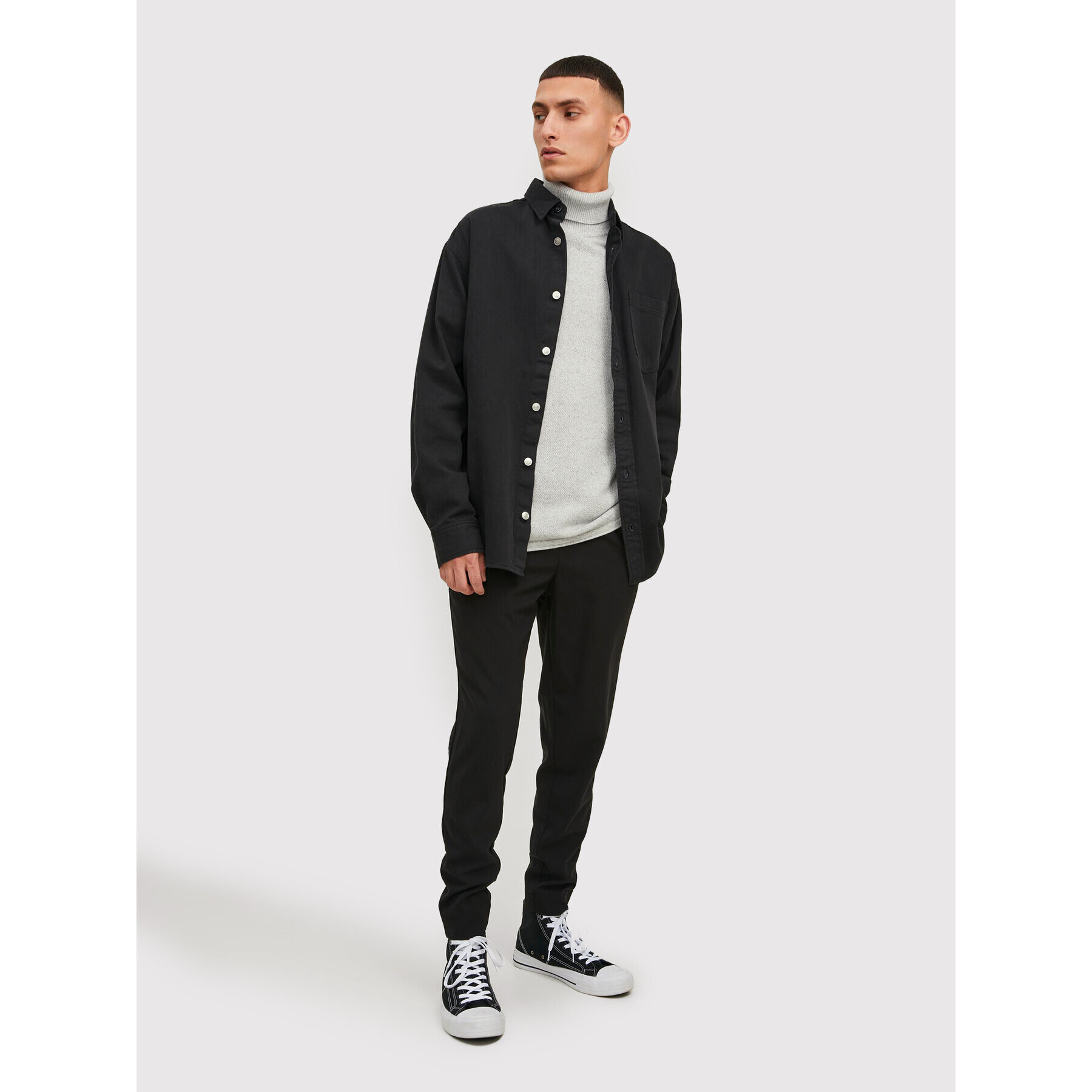 Jack&Jones Текстилни панталони Tace 12212965 Черен Carrot Fit - Pepit.bg