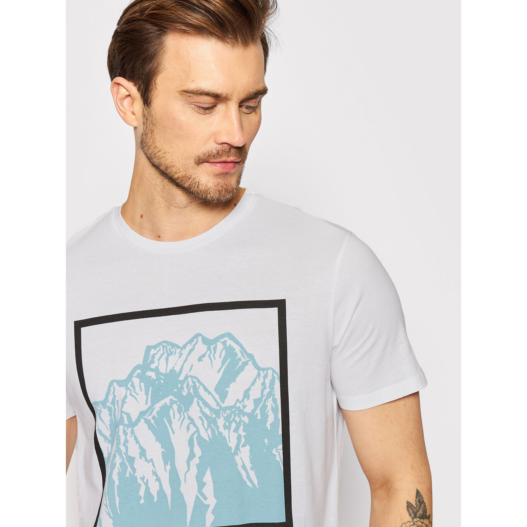 Jack&Jones Тишърт Booster 12209200 Бял Regular Fit - Pepit.bg