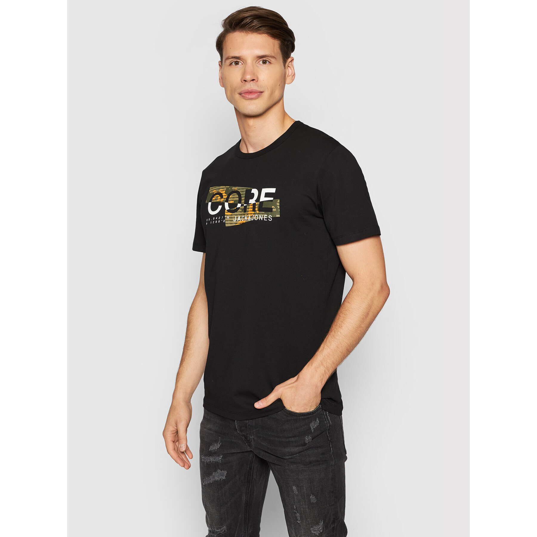 Jack&Jones Тишърт Cam 12194175 Черен Regular Fit - Pepit.bg