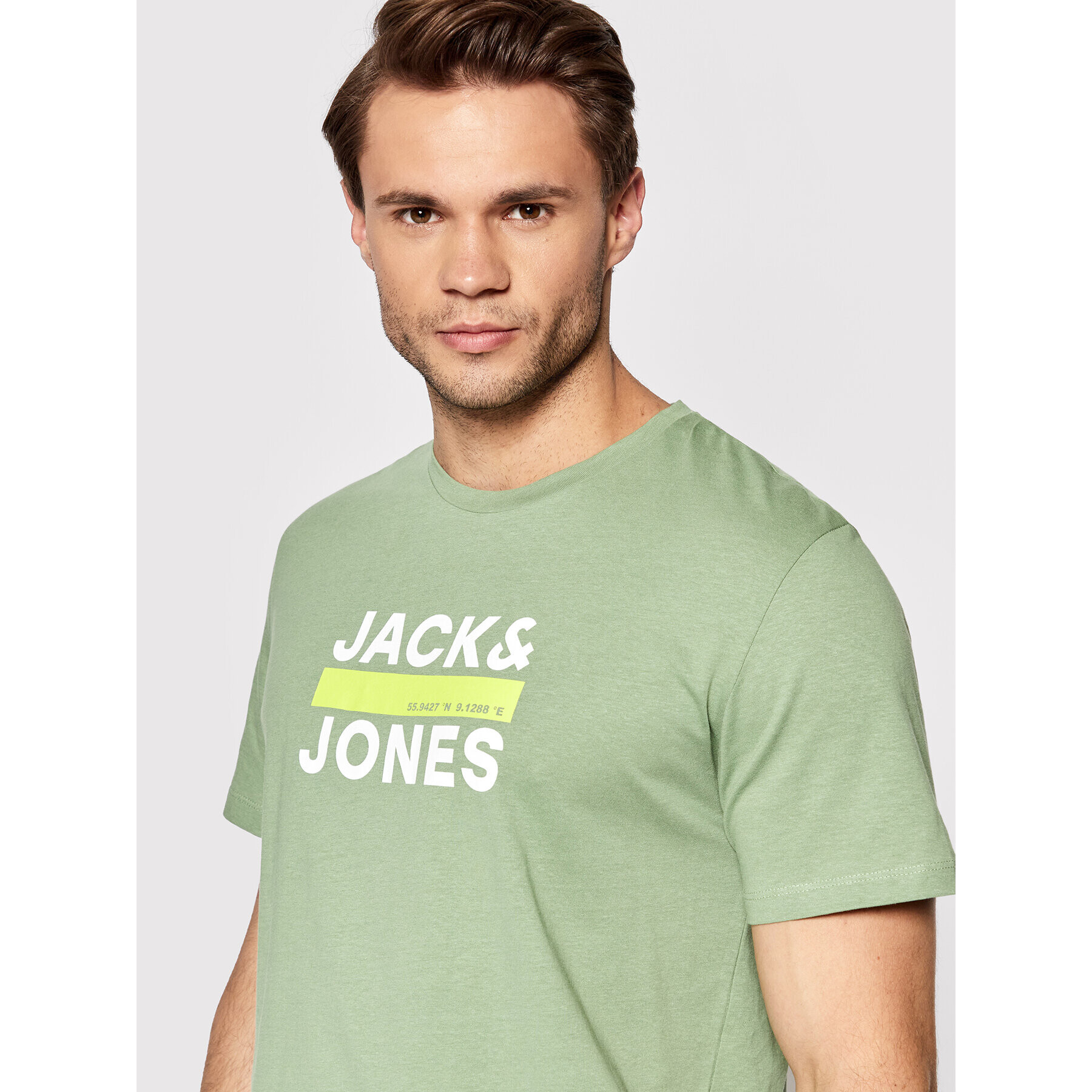 Jack&Jones Тишърт Dan 12213767 Зелен Regular Fit - Pepit.bg