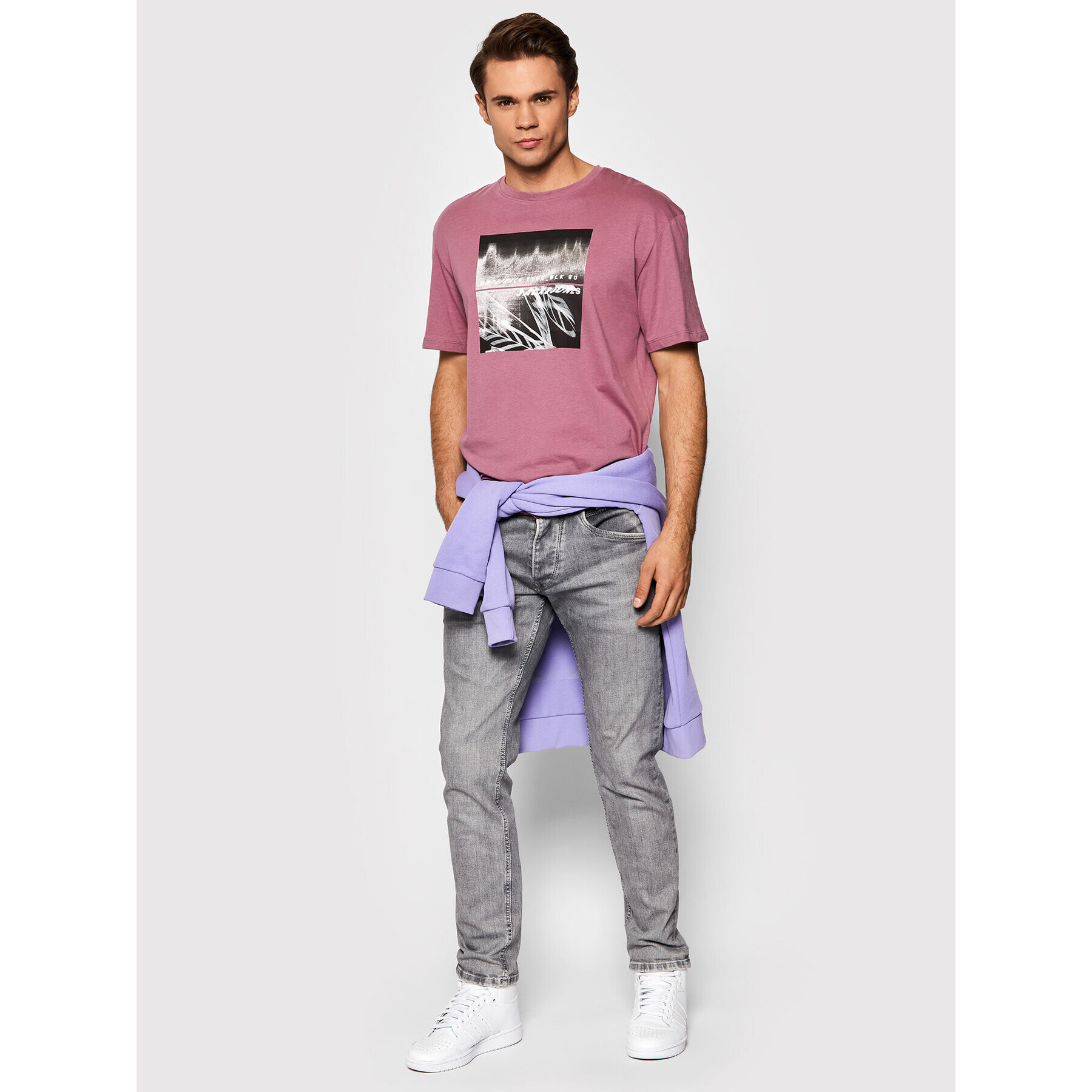 Jack&Jones Тишърт Distorbia 12198054 Розов Relaxed Fit - Pepit.bg