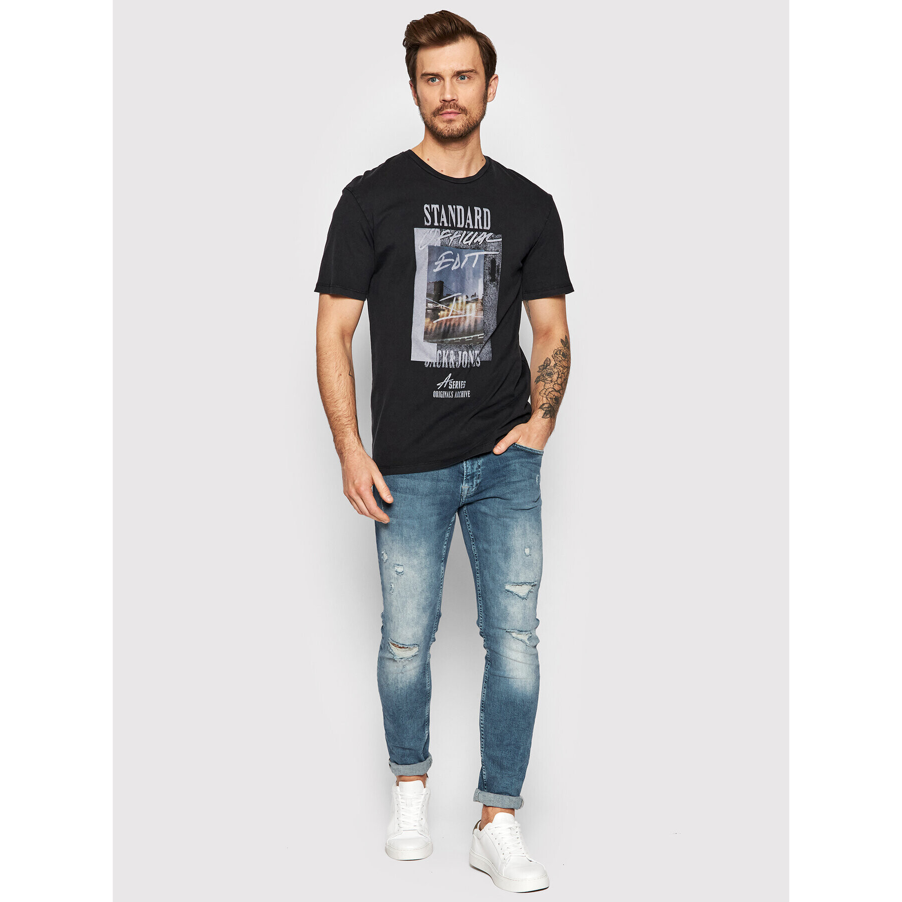 Jack&Jones Тишърт Knockoutfade 12205956 Черен Relaxed Fit - Pepit.bg