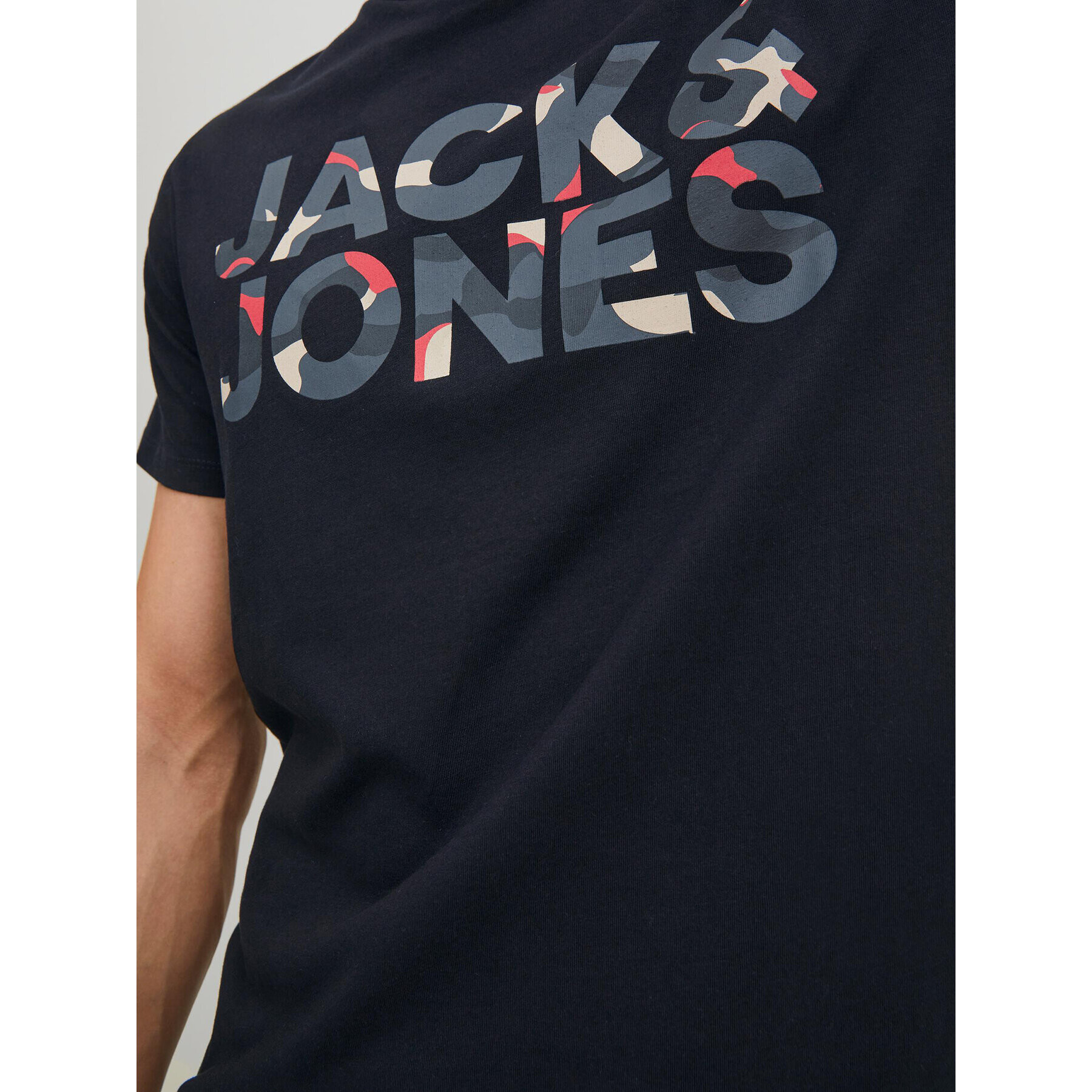 Jack&Jones Тишърт Ramp 12211366 Черен Regular Fit - Pepit.bg