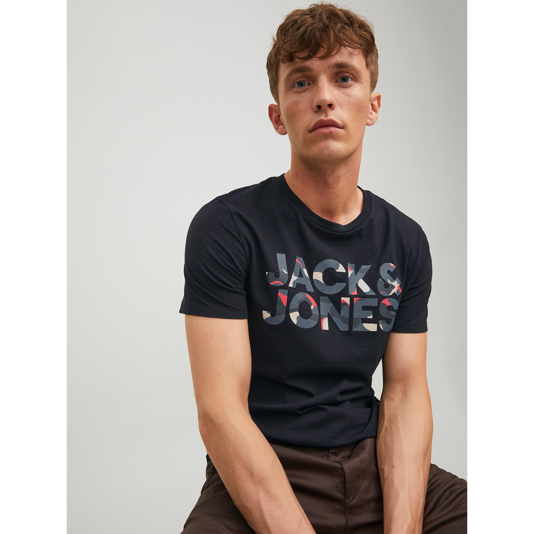 Jack&Jones Тишърт Ramp 12211366 Черен Regular Fit - Pepit.bg