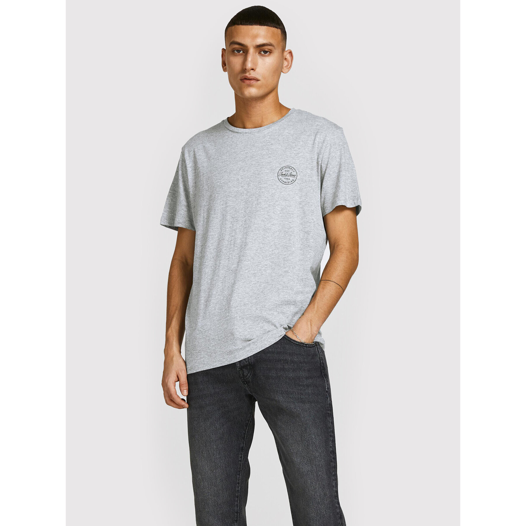 Jack&Jones Тишърт Shark 12205022 Сив Regular Fit - Pepit.bg