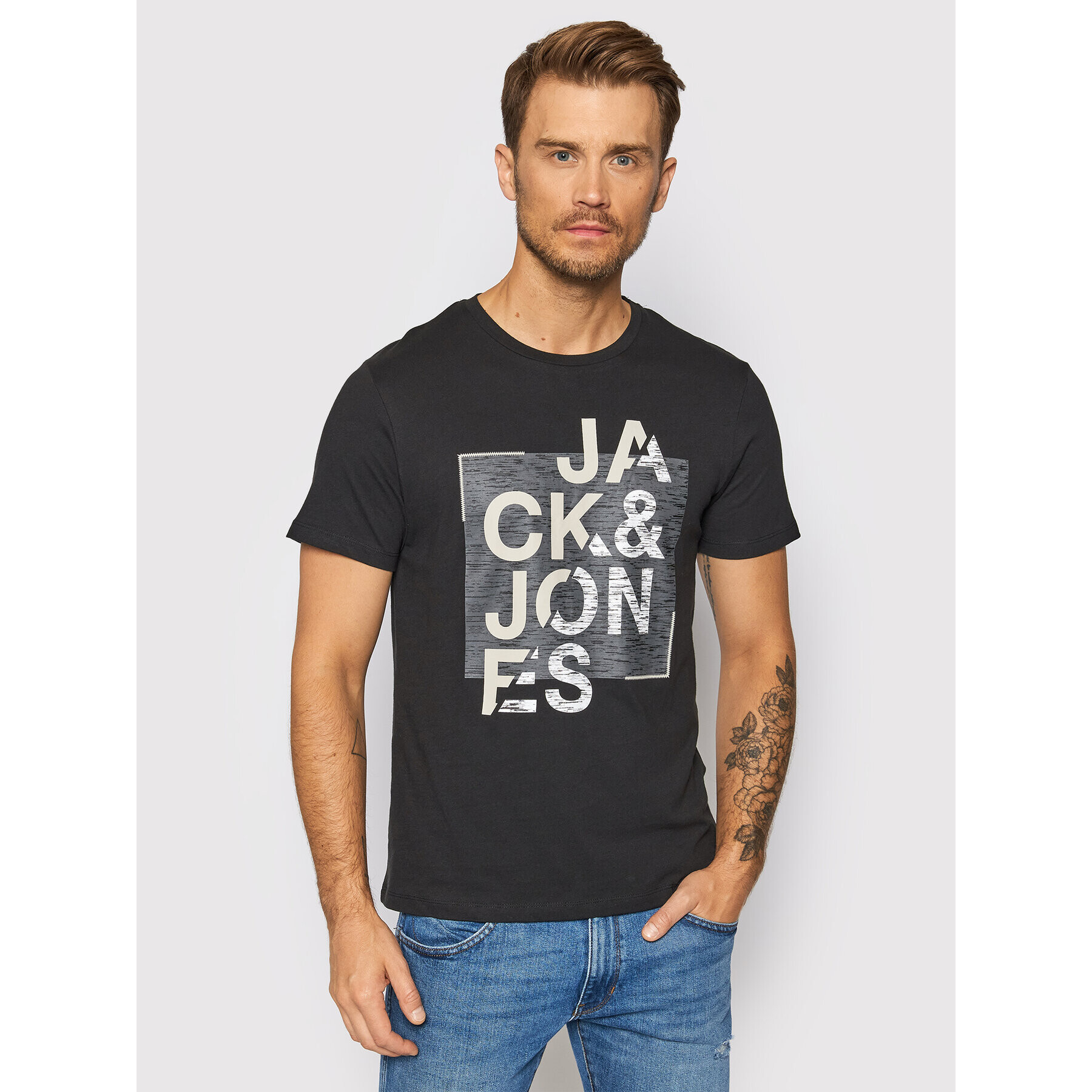 Jack&Jones Тишърт Space Logo 12196556 Черен Regular Fit - Pepit.bg