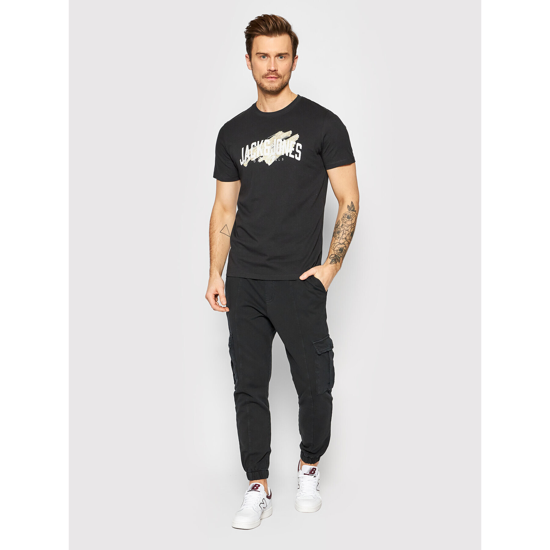 Jack&Jones Тишърт Sprays 12205191 Черен Standard Fit - Pepit.bg