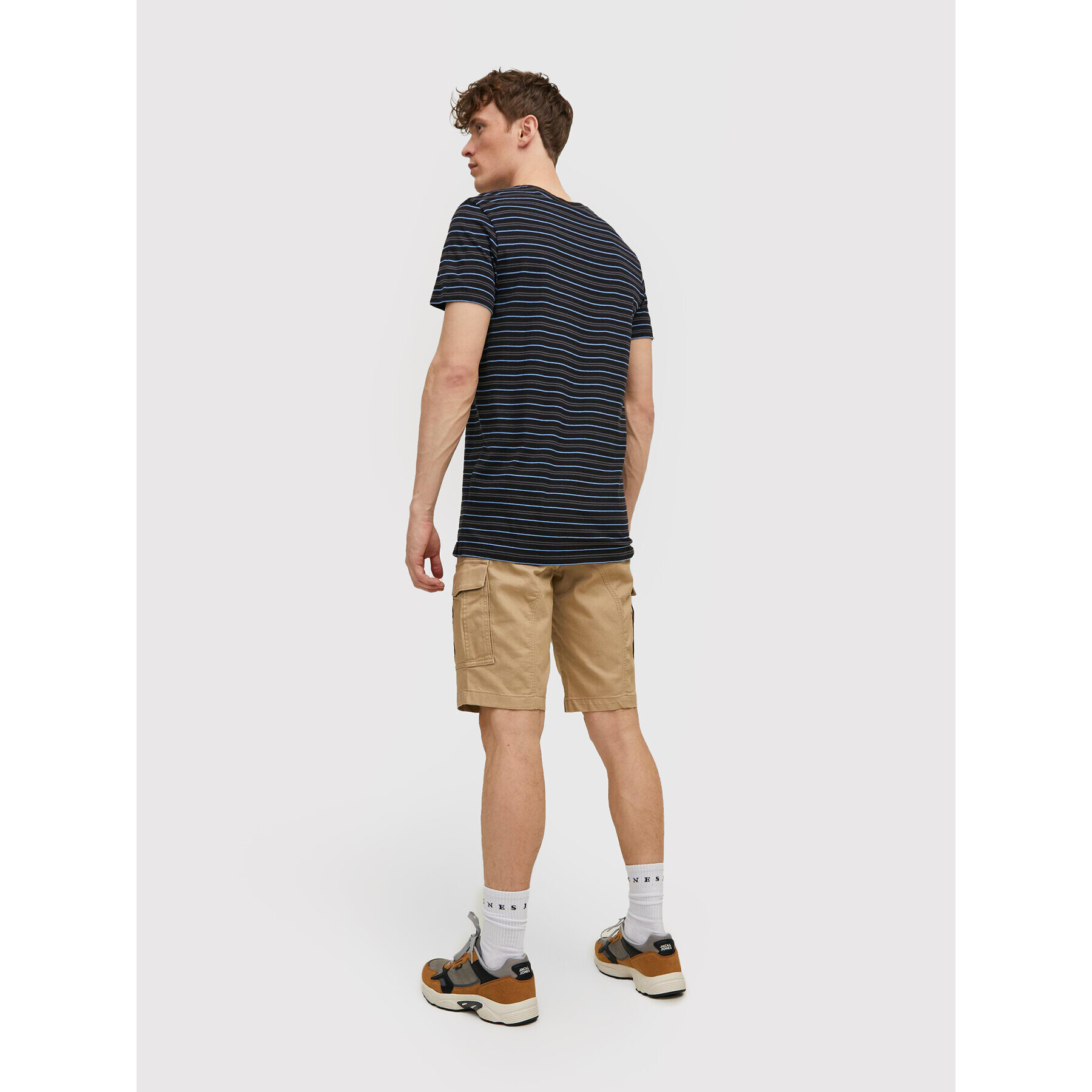 Jack&Jones Тишърт Trek 12210421 Черен Relaxed Fit - Pepit.bg