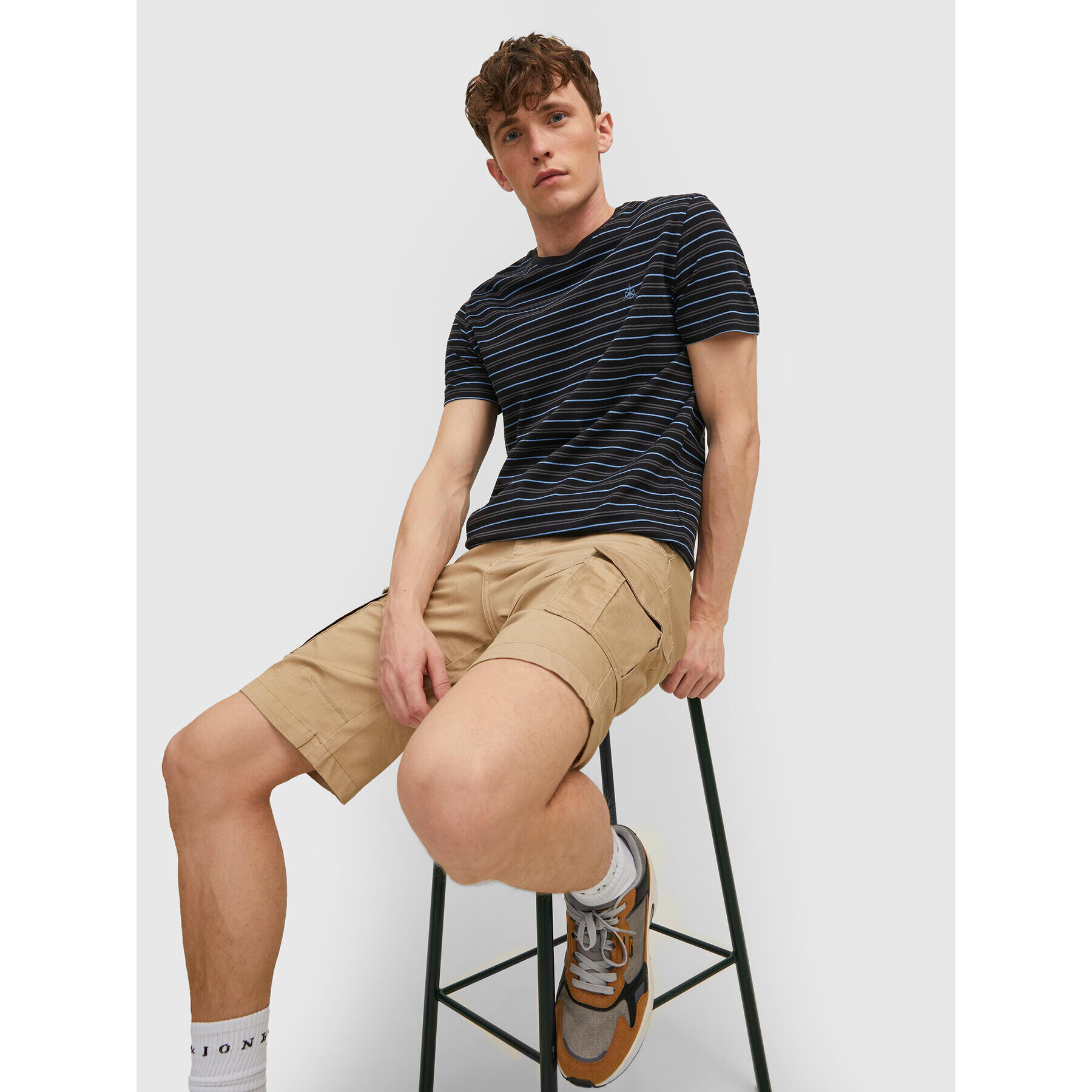 Jack&Jones Тишърт Trek 12210421 Черен Relaxed Fit - Pepit.bg