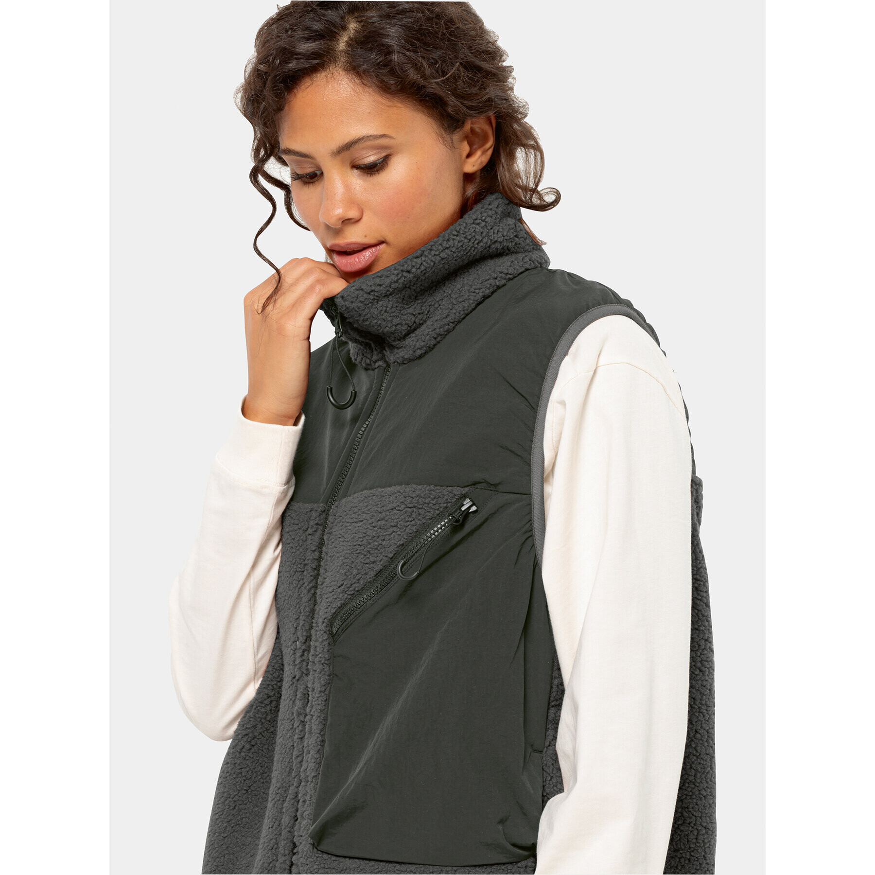 Jack Wolfskin Елек Maarweg Vest 1711441 Сив Regular Fit - Pepit.bg