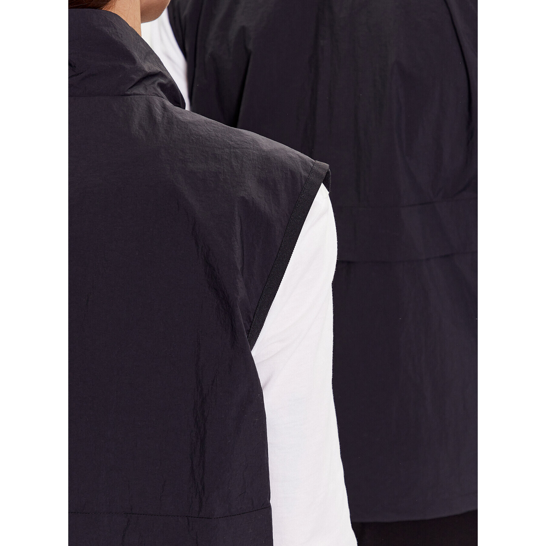 Jack Wolfskin Елек Unisex Friedberger 1307511 Черен Regular Fit - Pepit.bg