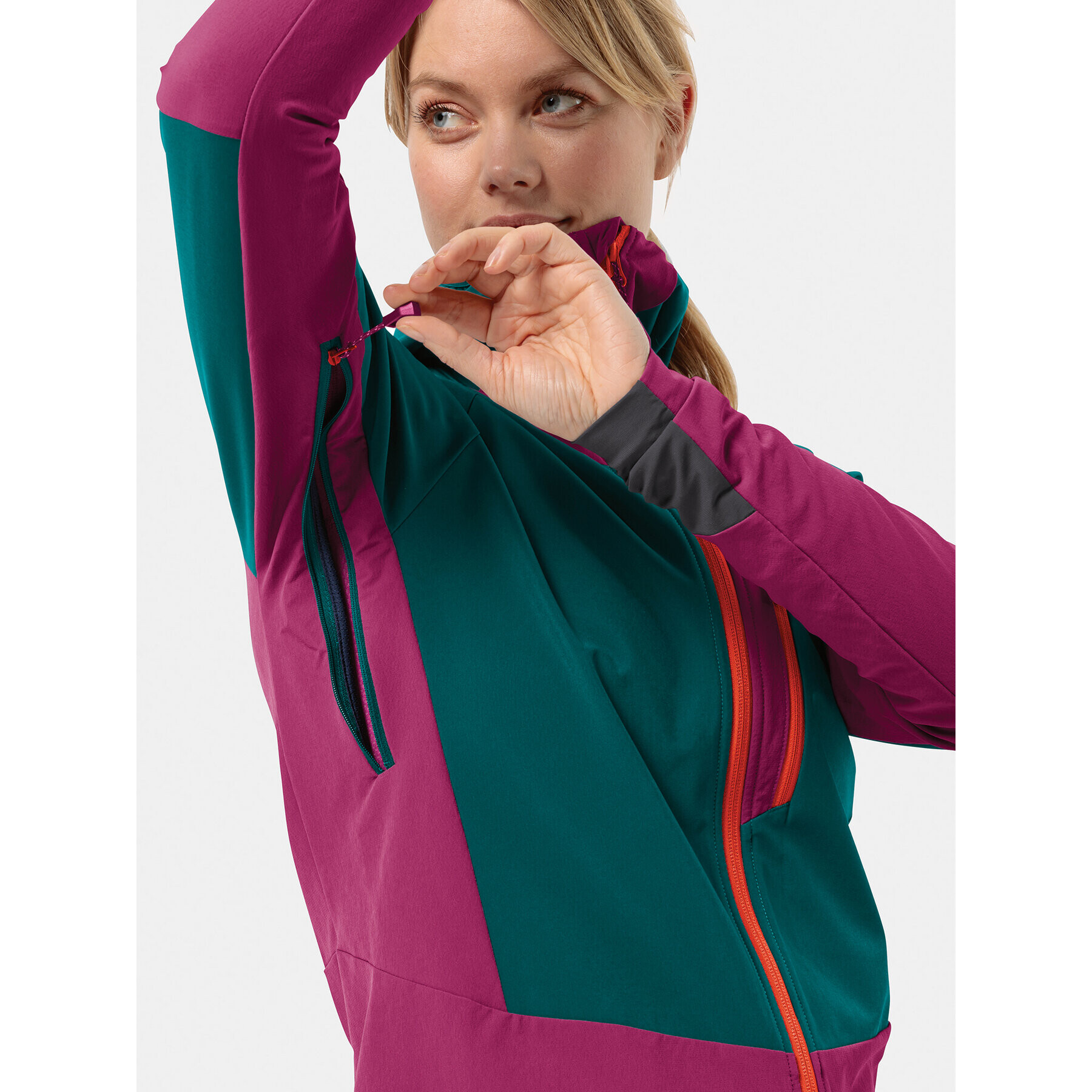 Jack Wolfskin Яке softshell Alpspitze Hoody 1307751 Зелен Regular Fit - Pepit.bg