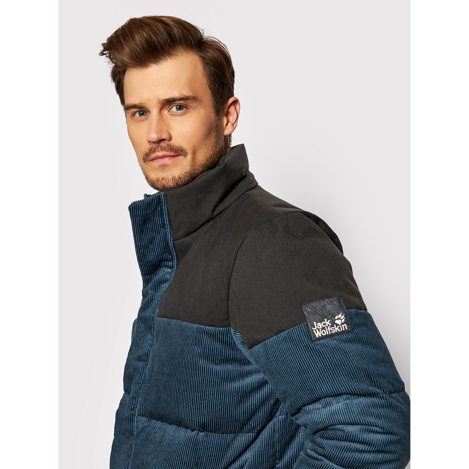 Jack Wolfskin Пухено яке Nature 1206331 Тъмносин Regular Fit - Pepit.bg