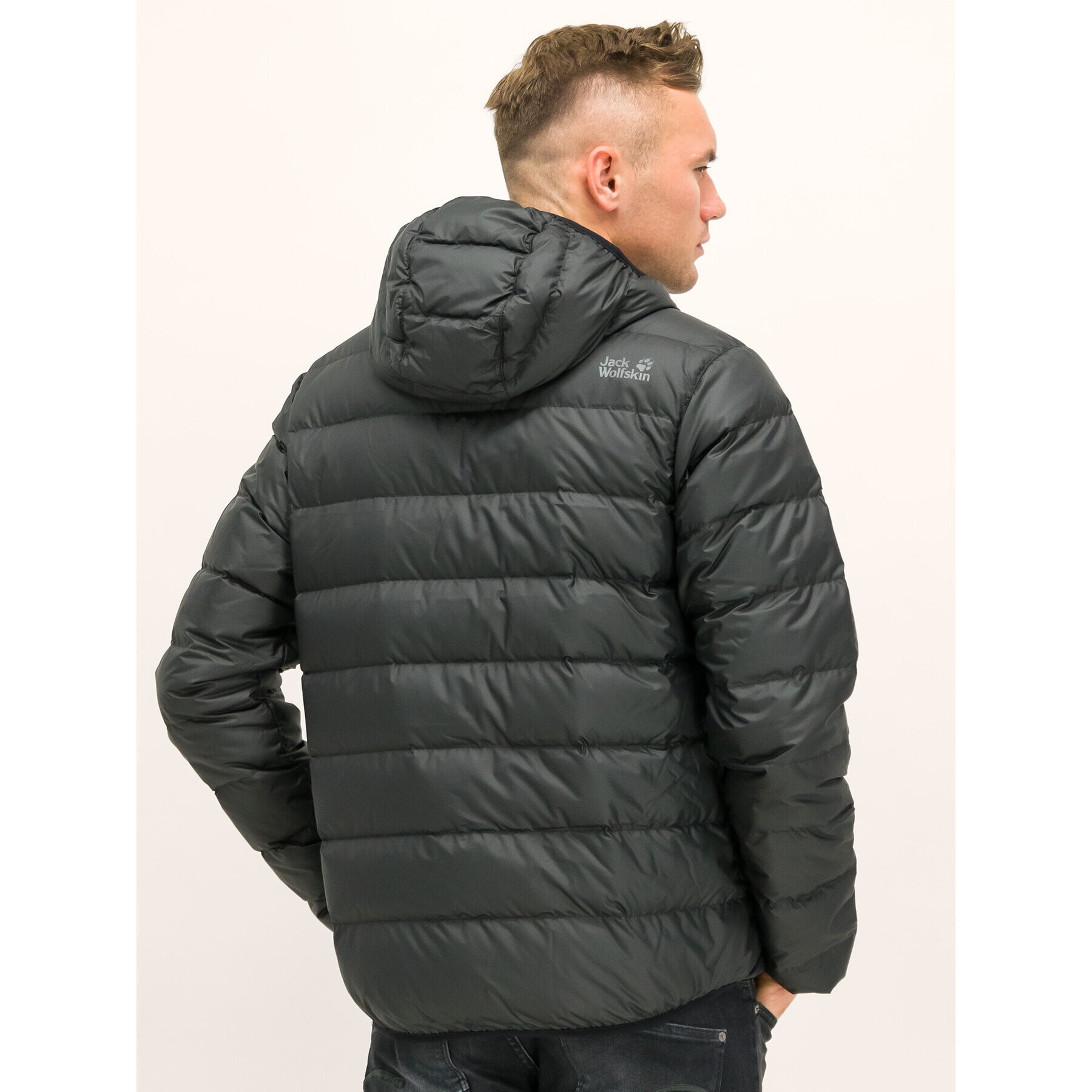 Jack Wolfskin Пухено яке Helium 1200573 Черен Regular Fit - Pepit.bg
