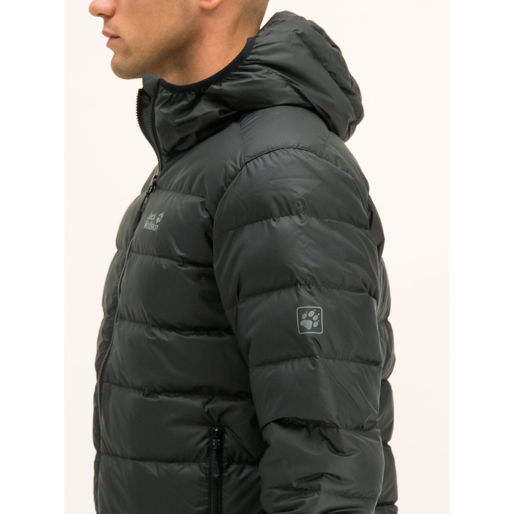 Jack Wolfskin Пухено яке Helium 1200573 Черен Regular Fit - Pepit.bg