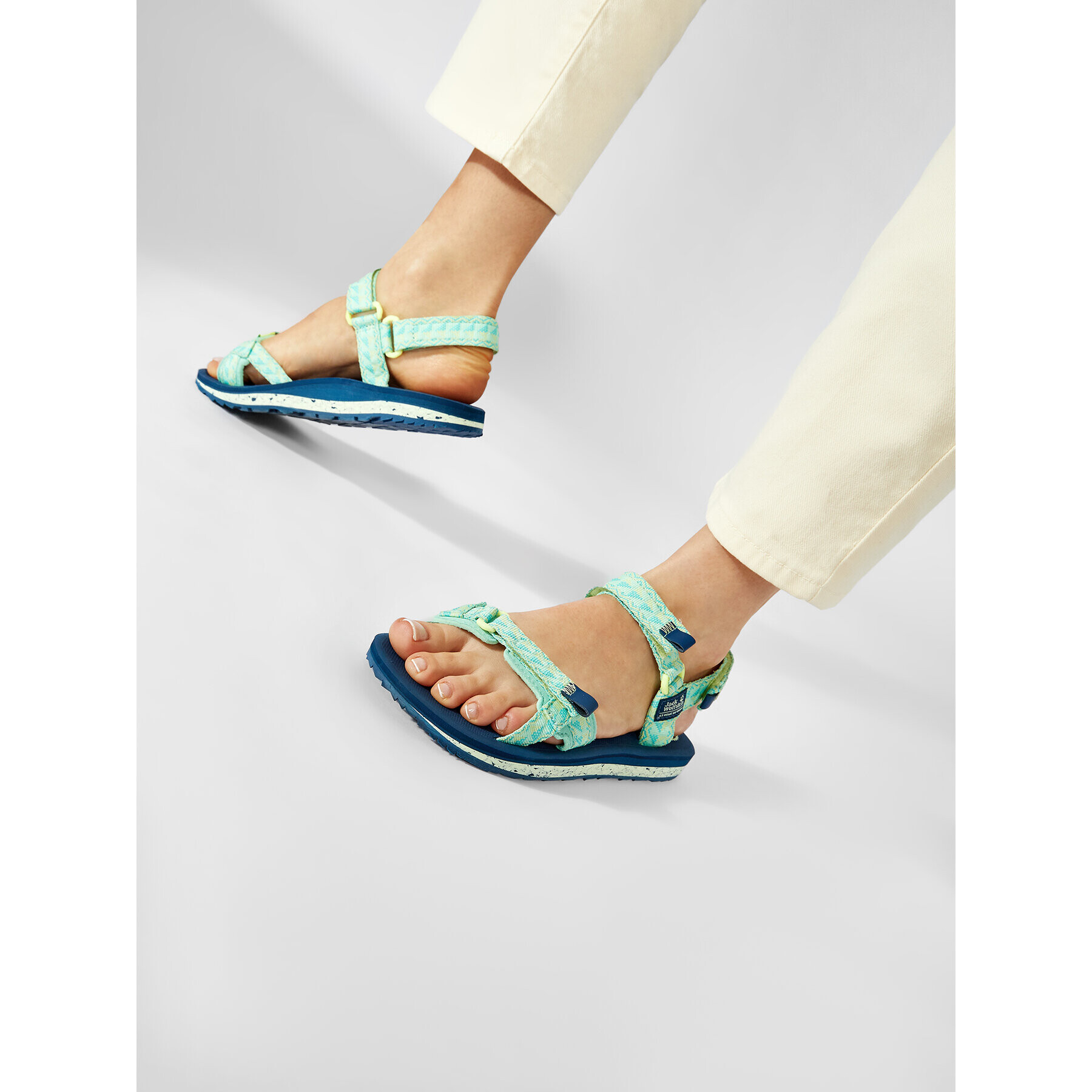 Jack Wolfskin Сандали Outfresh Sandal W 4039461 Зелен - Pepit.bg