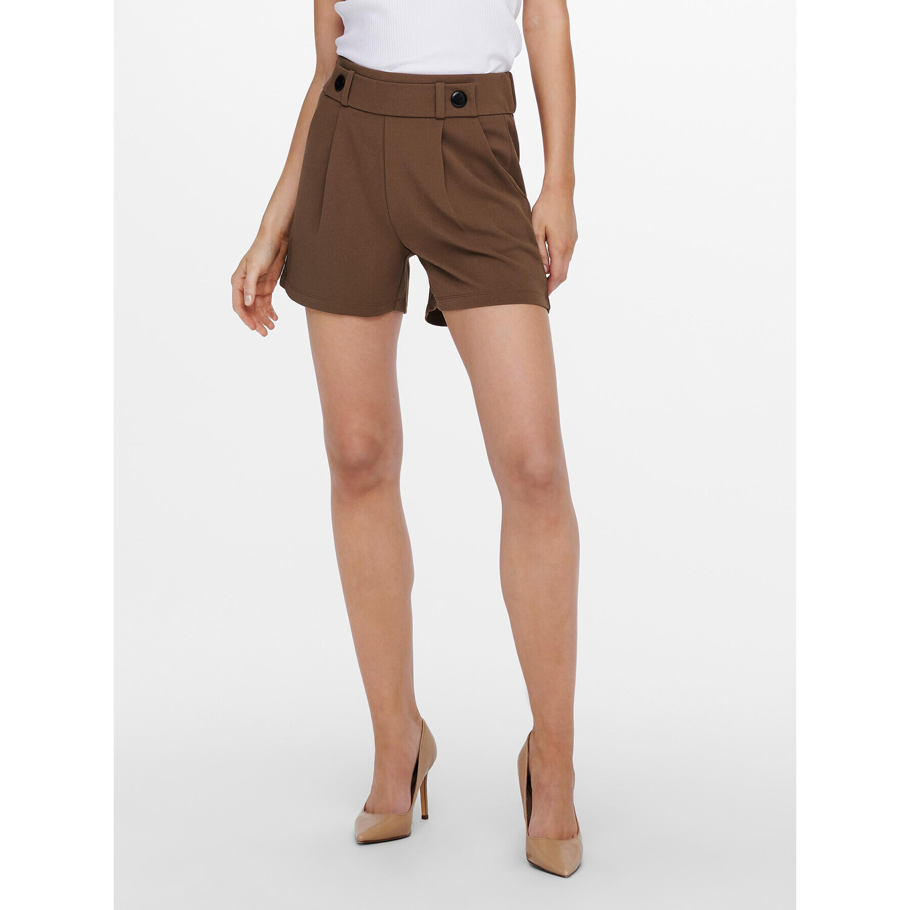JDY Шорти от плат Geggo 15203098 Кафяв Regular Fit - Pepit.bg