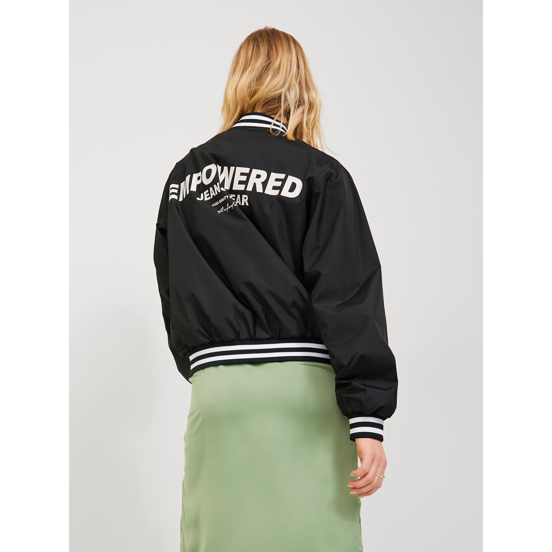JJXX Яке бомбър 12227132 Черен Regular Fit - Pepit.bg
