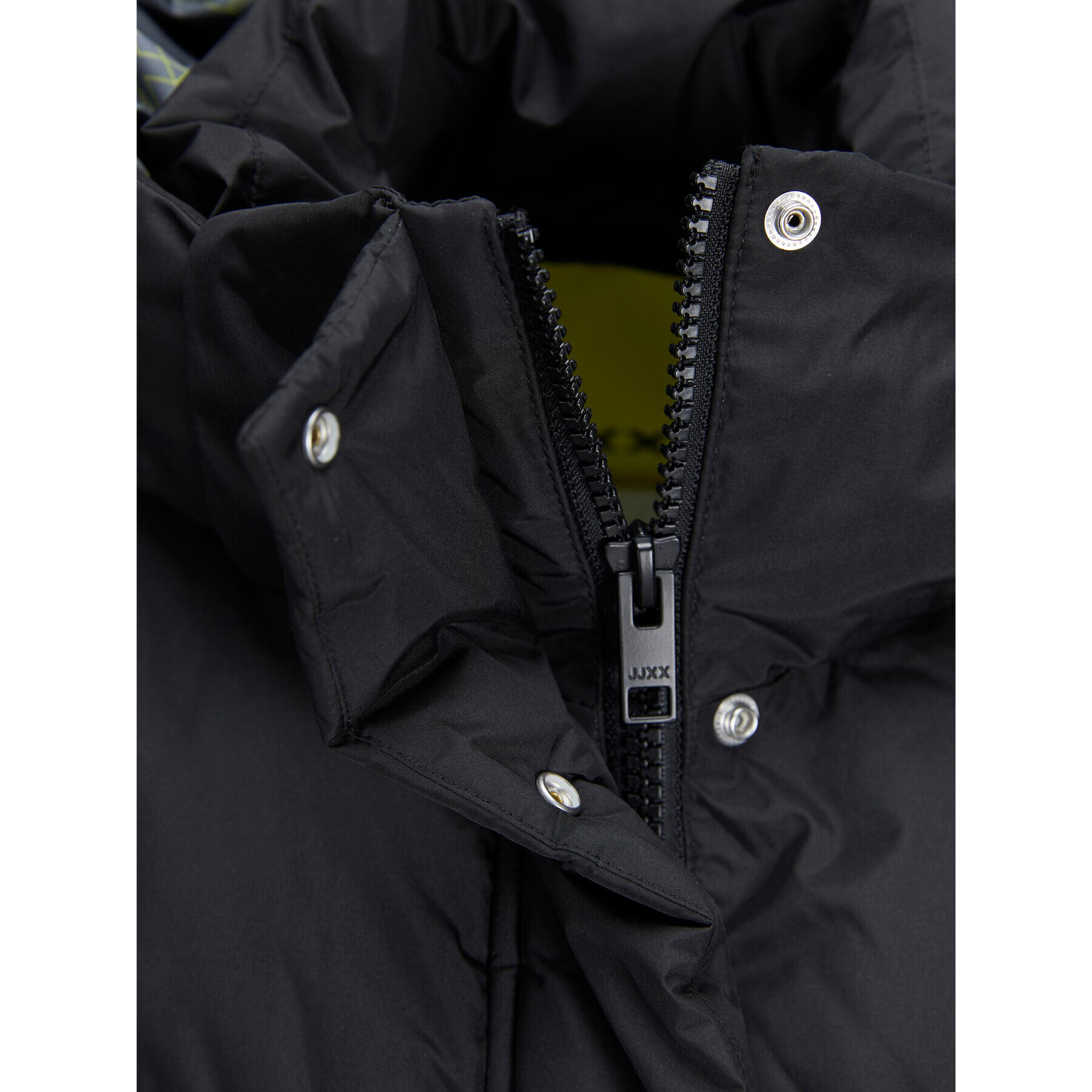 JJXX Пухено яке Birdie 12214745 Черен Regular Fit - Pepit.bg