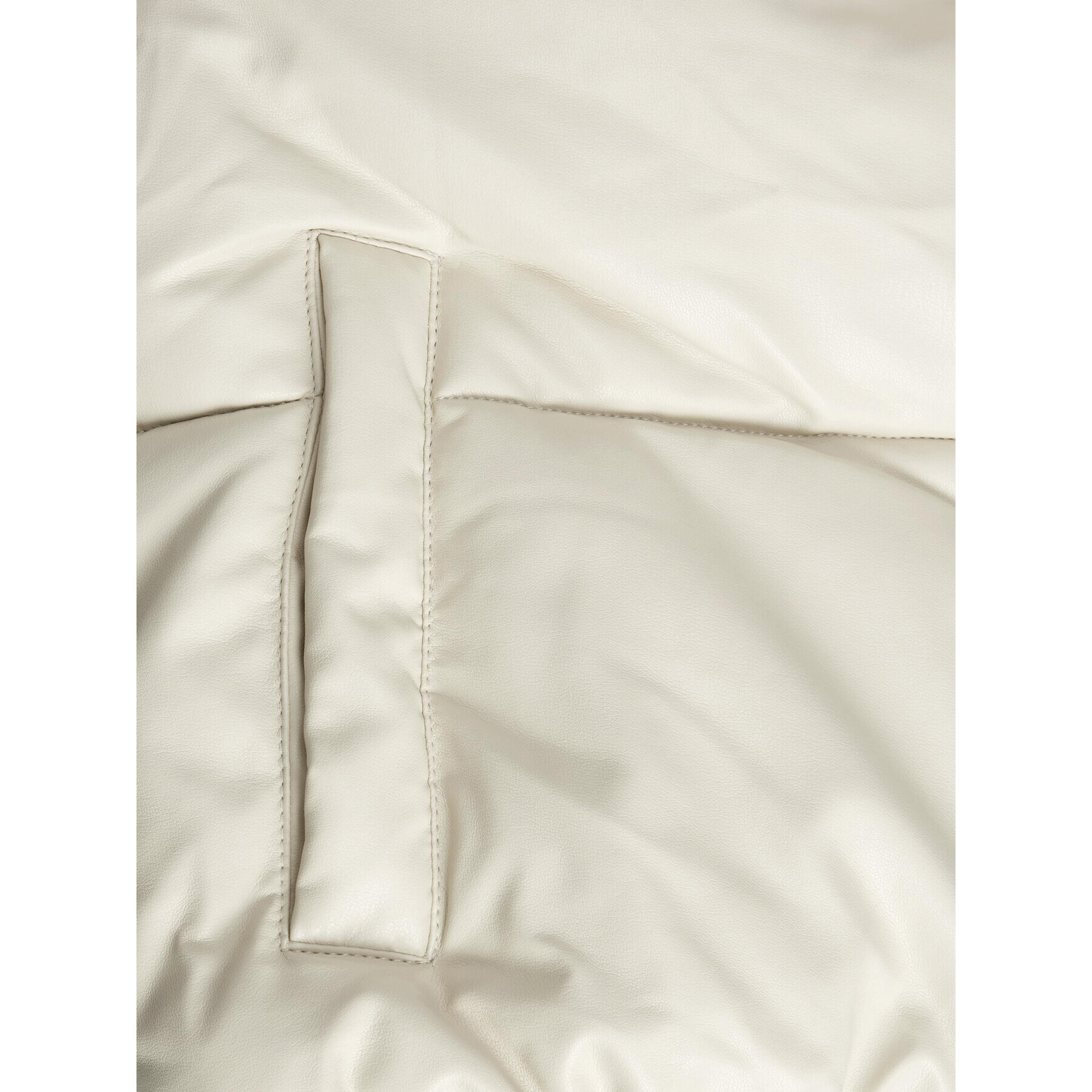 JJXX Пухено яке 12236383 Екрю Regular Fit - Pepit.bg