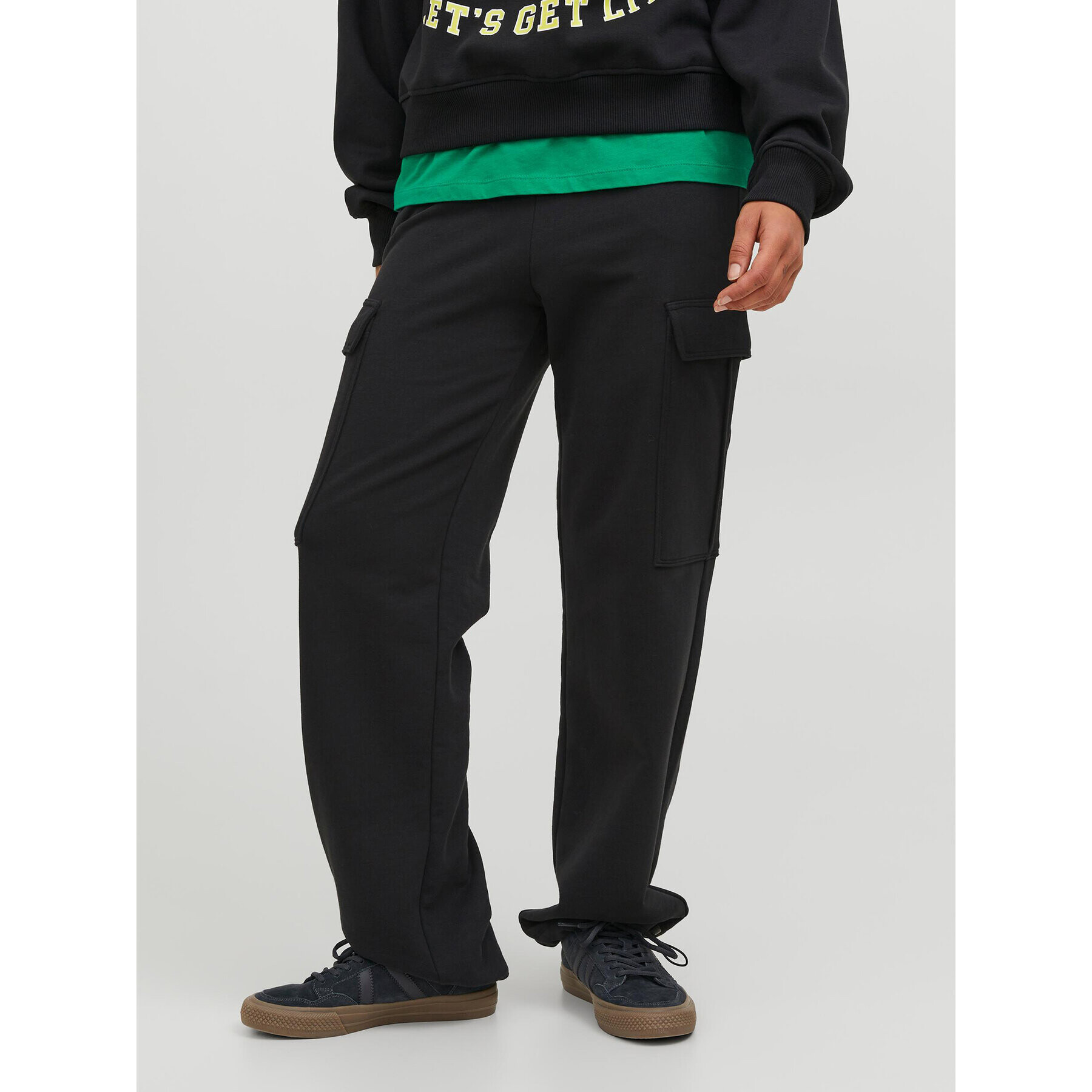 JJXX Текстилни панталони Sofia 12245779 Черен Relaxed Fit - Pepit.bg