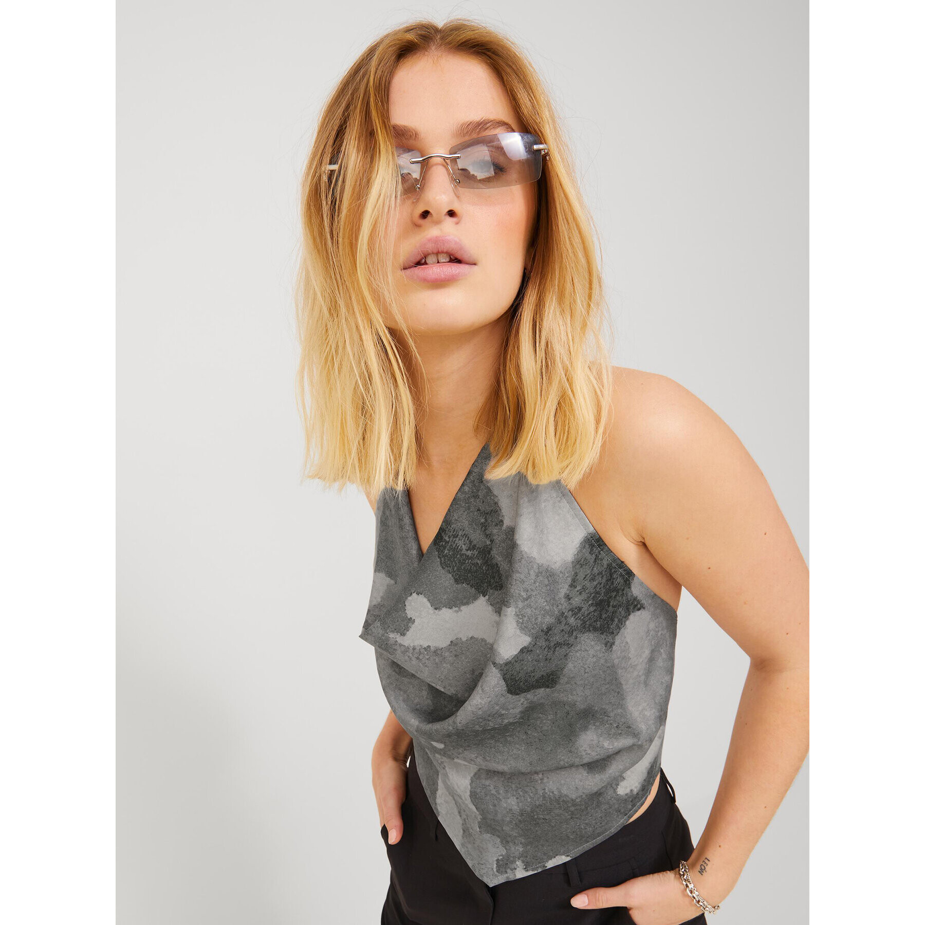 JJXX топ 12221687 Сив Cropped Fit - Pepit.bg