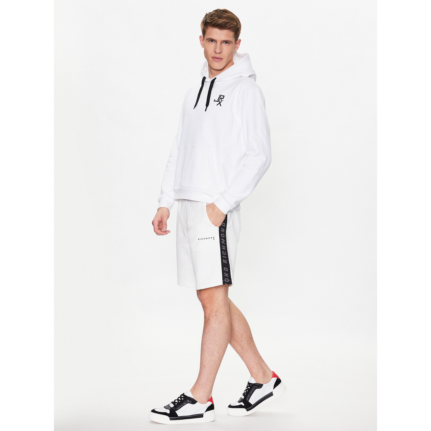 John Richmond Спортни шорти UMP23037BE Бял Regular Fit - Pepit.bg