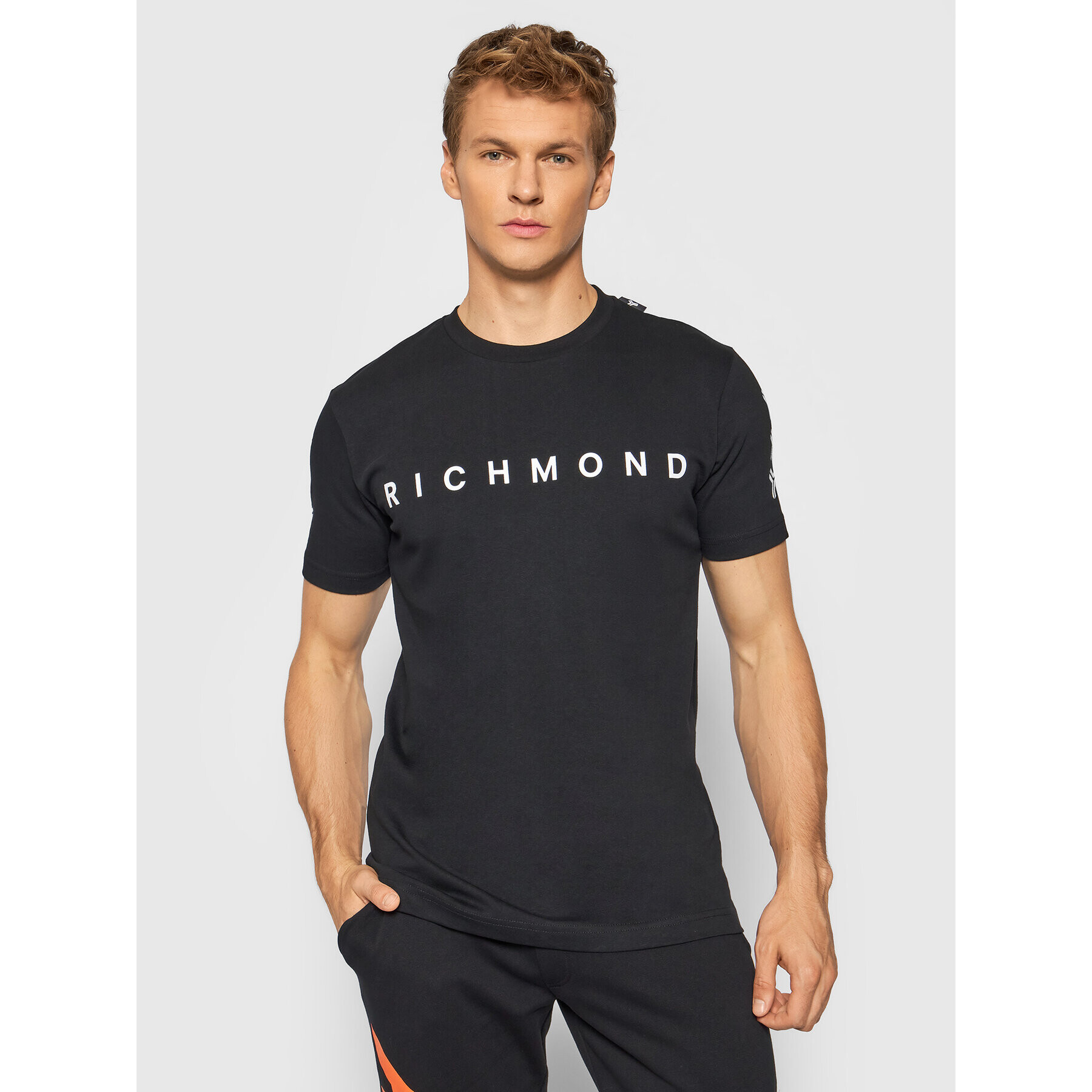 John Richmond Тишърт Matteus UMA21002TS Черен Regular Fit - Pepit.bg