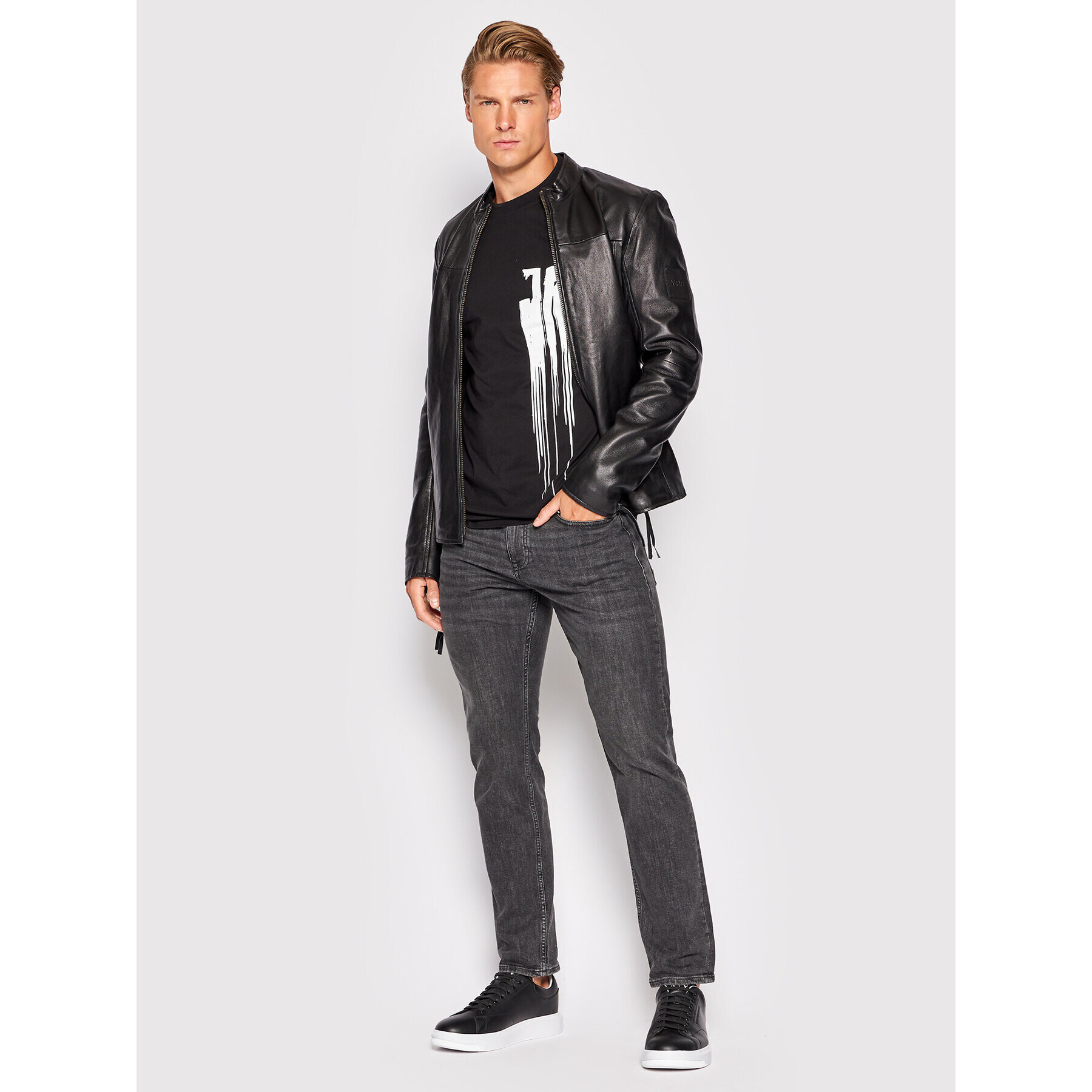 John Richmond Тишърт Over RMA22081TS Черен Regular Fit - Pepit.bg