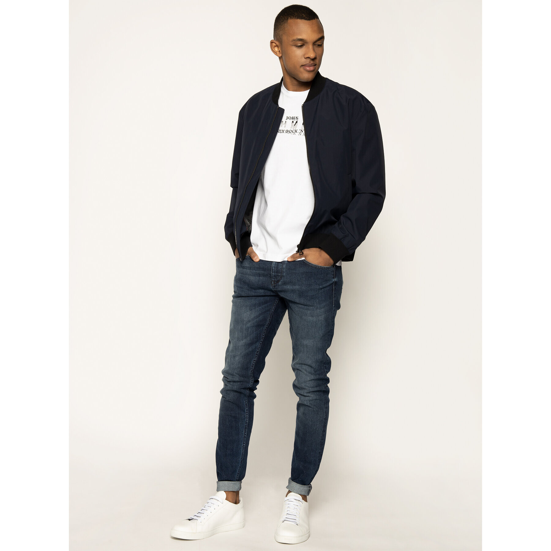 John Richmond Тишърт Zhenya RMP20015TS Бял Regular Fit - Pepit.bg