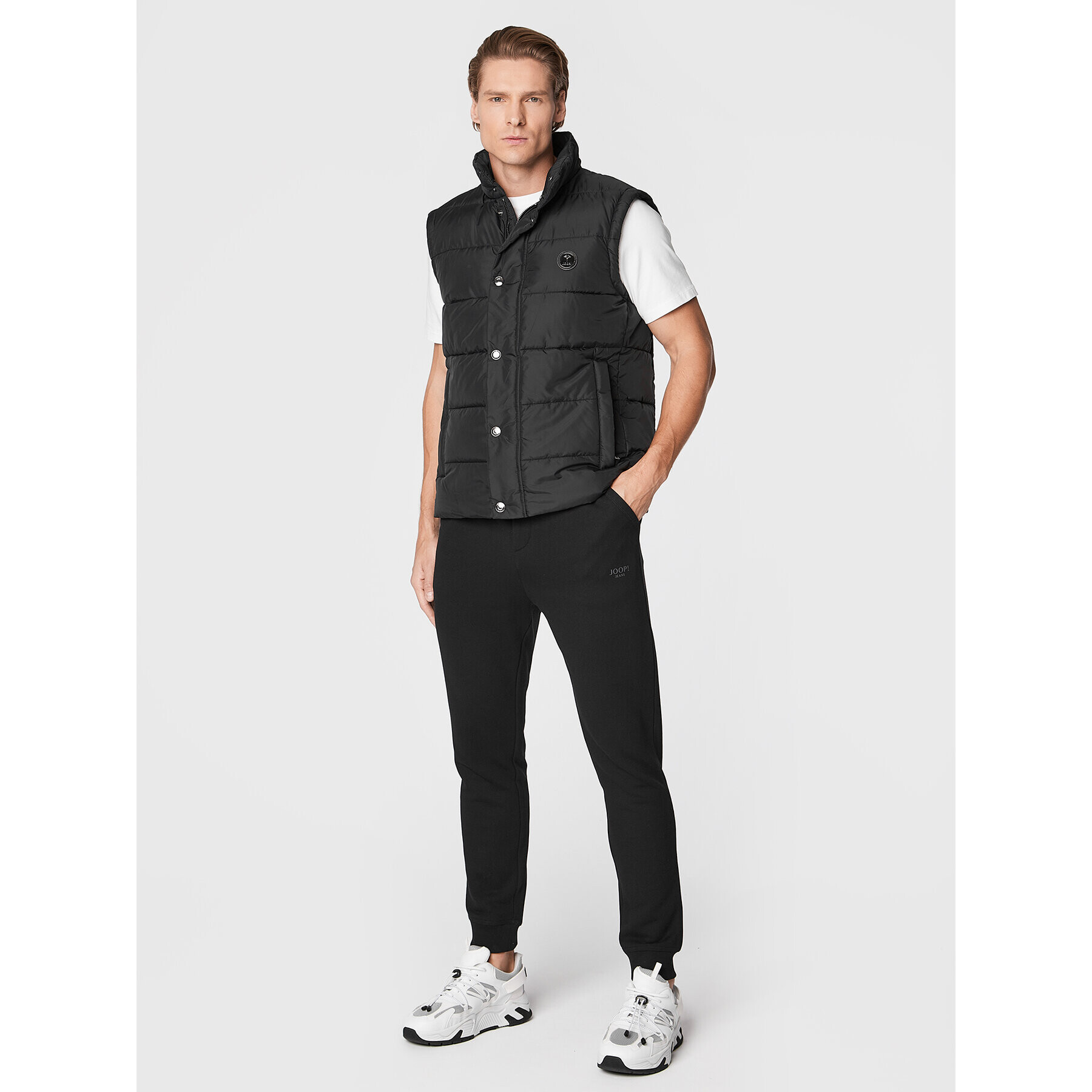 JOOP! Елек 17 J224V004 30034834 Черен Regular Fit - Pepit.bg