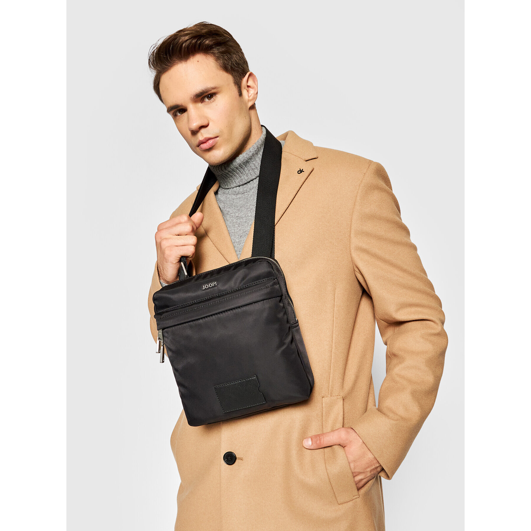 JOOP! Мъжка чантичка Florian 4140005700 Черен - Pepit.bg