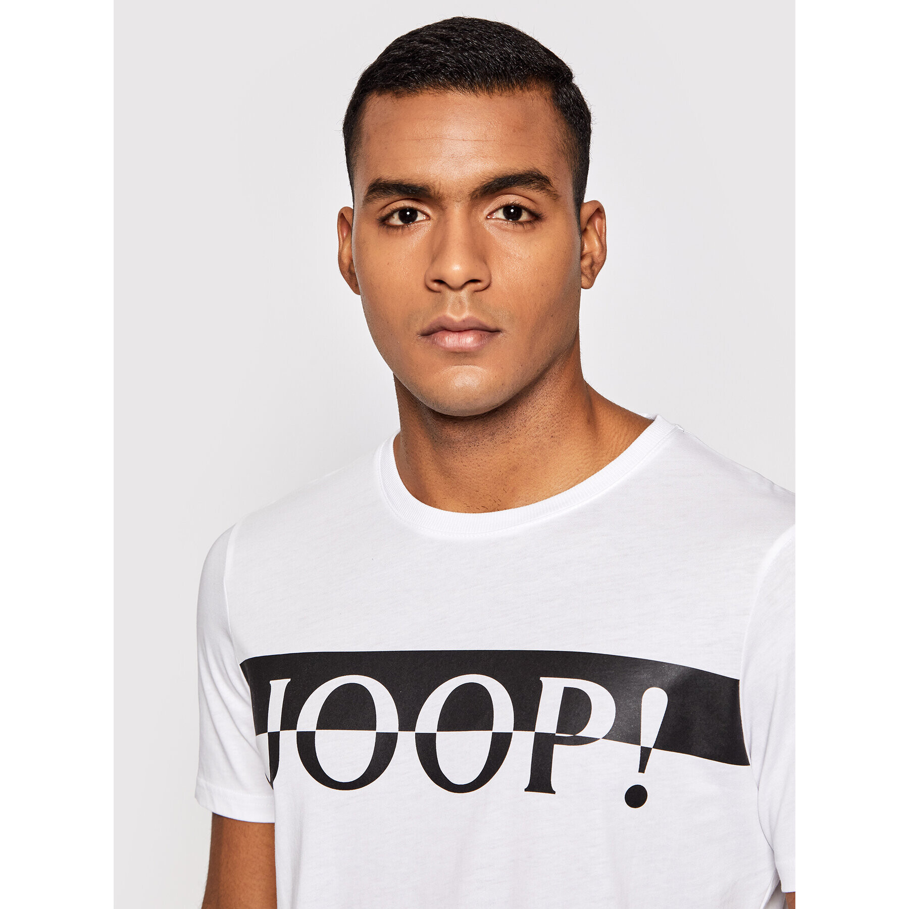 JOOP! Тишърт J221J001 30029975 Бял Regular Fit - Pepit.bg