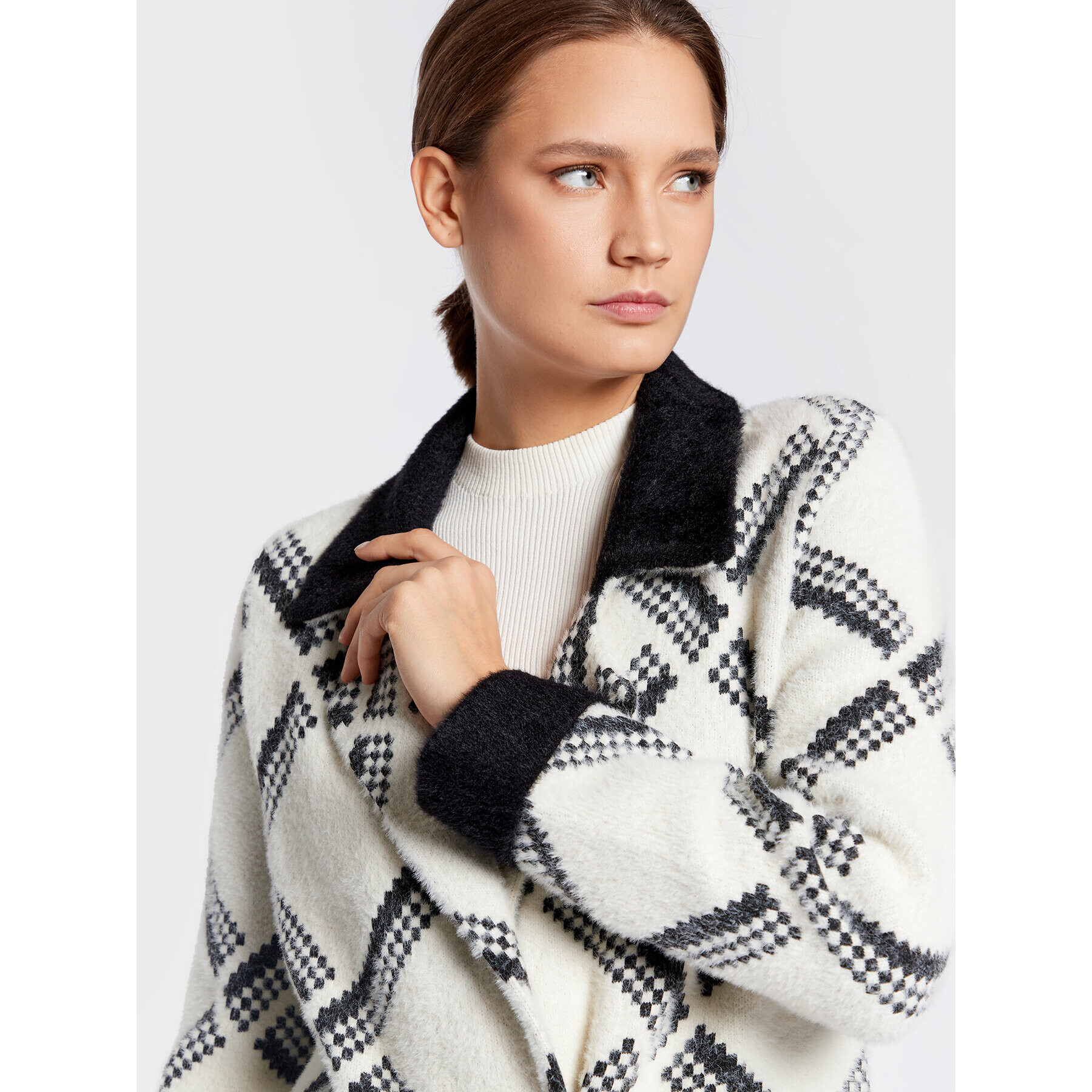 Joseph Ribkoff Кардиган 223952 Бял Regular Fit - Pepit.bg