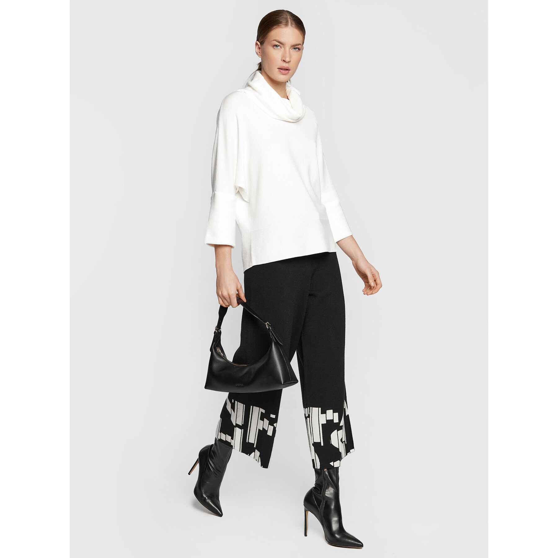 Joseph Ribkoff Поло 223957 Бял Relaxed Fit - Pepit.bg