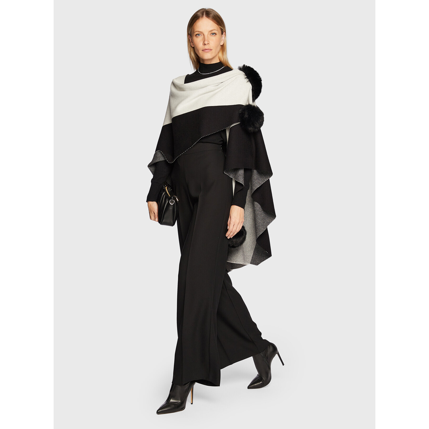 Joseph Ribkoff Пончо 223966 Бежов Relaxed Fit - Pepit.bg