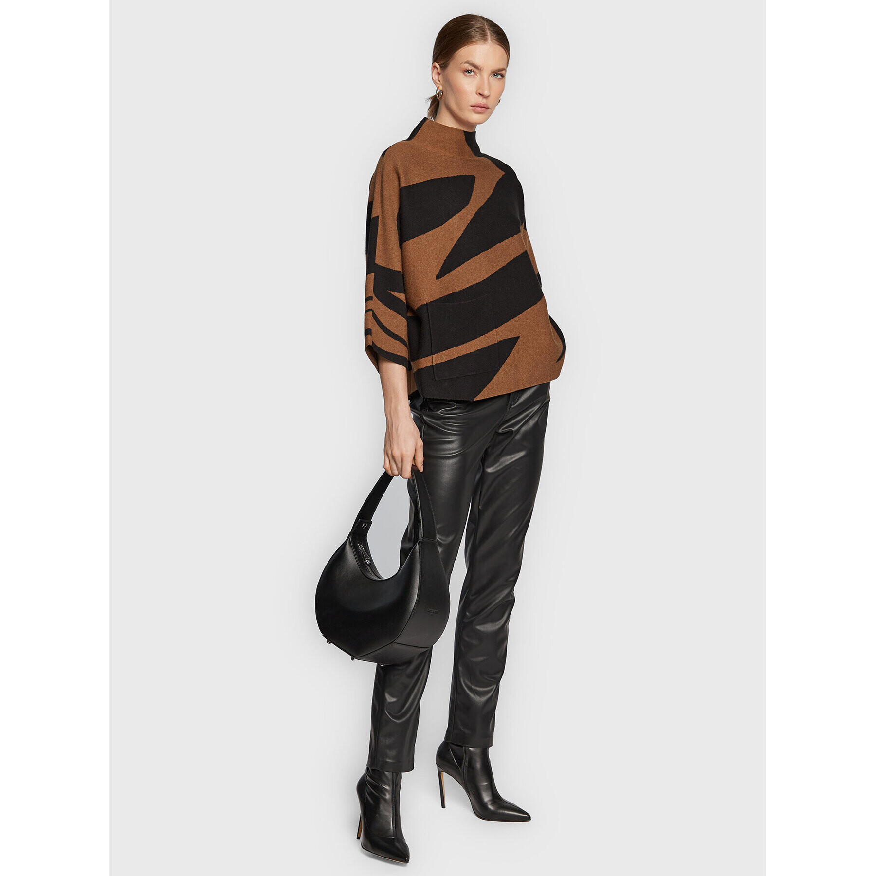 Joseph Ribkoff Пуловер 223945 Кафяв Relaxed Fit - Pepit.bg