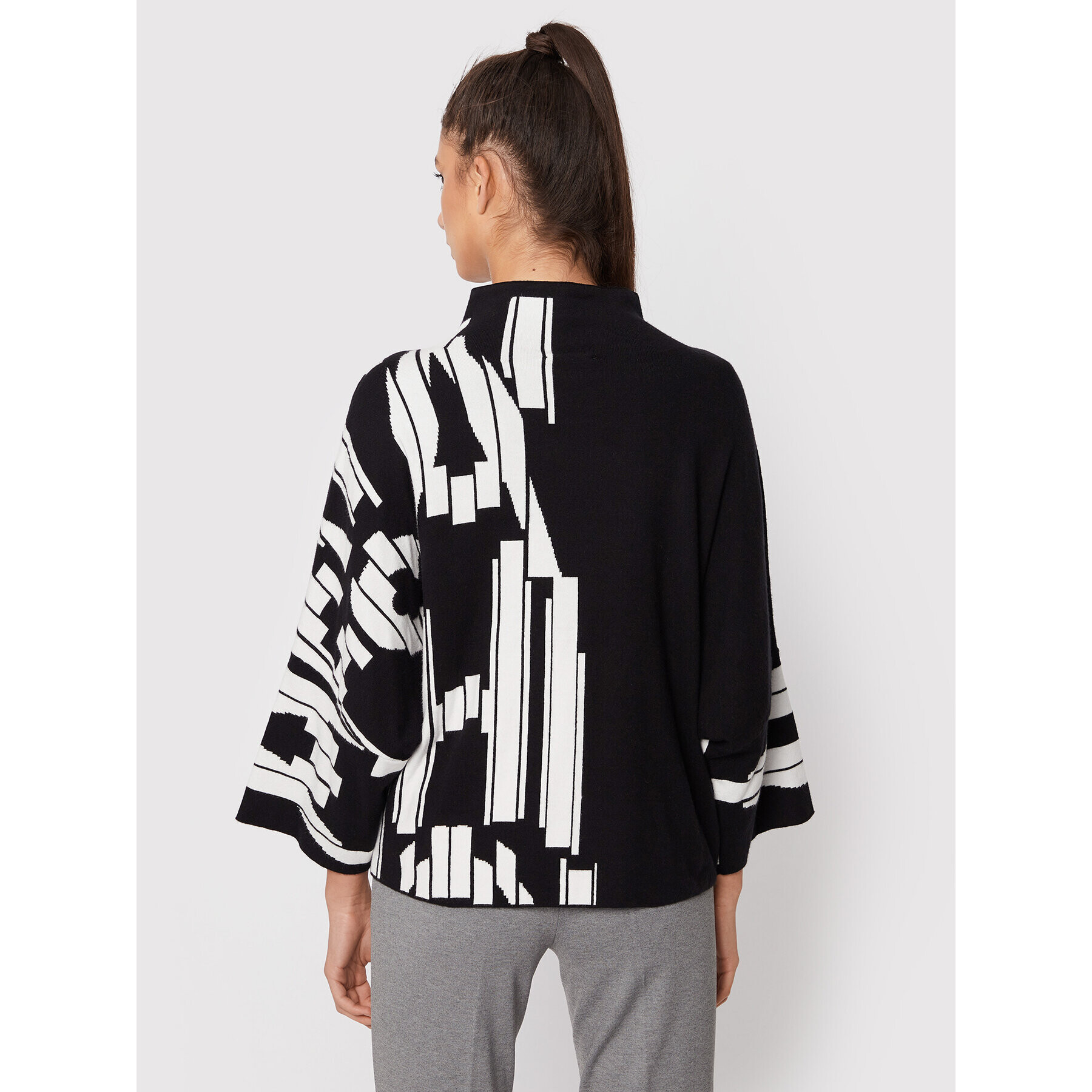 Joseph Ribkoff Пуловер 223948 Черен Relaxed Fit - Pepit.bg