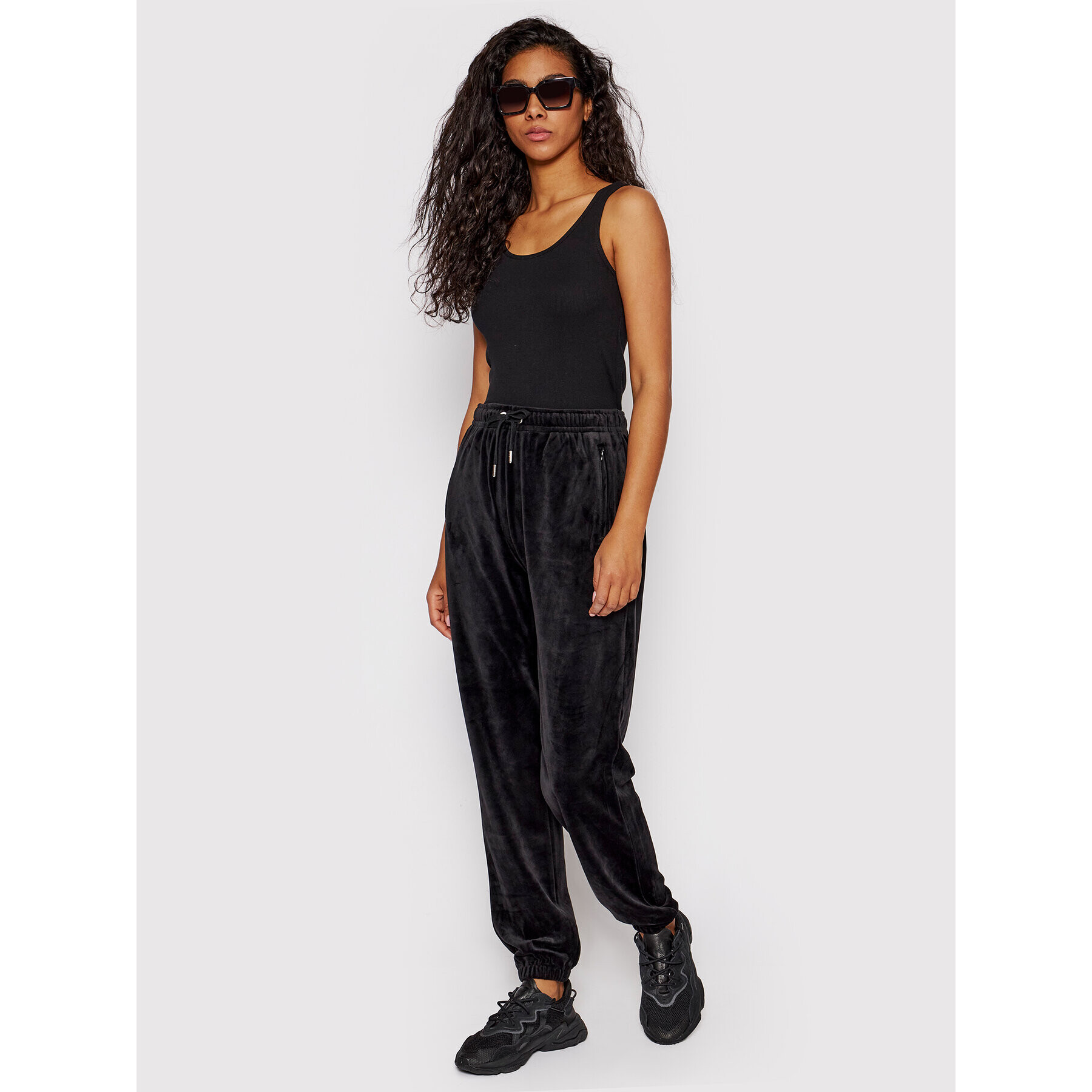 Juicy Couture Долнище анцуг JCWB121093 Черен Regular Fit - Pepit.bg