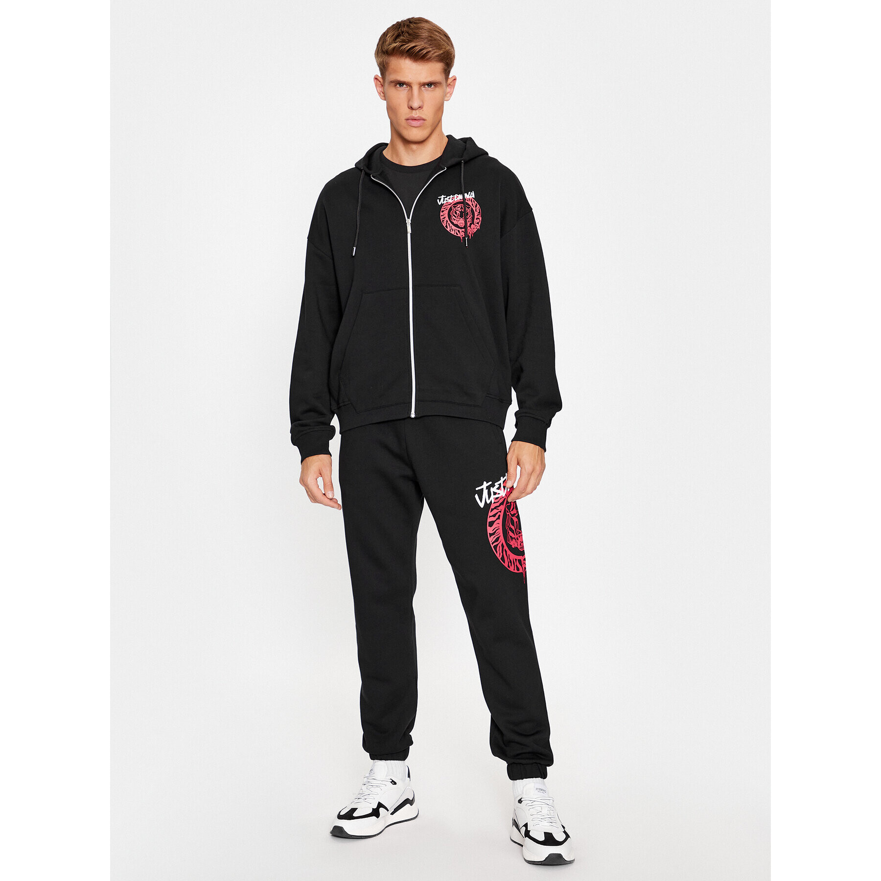 Just Cavalli Суитшърт 75OAIG02 Черен Regular Fit - Pepit.bg